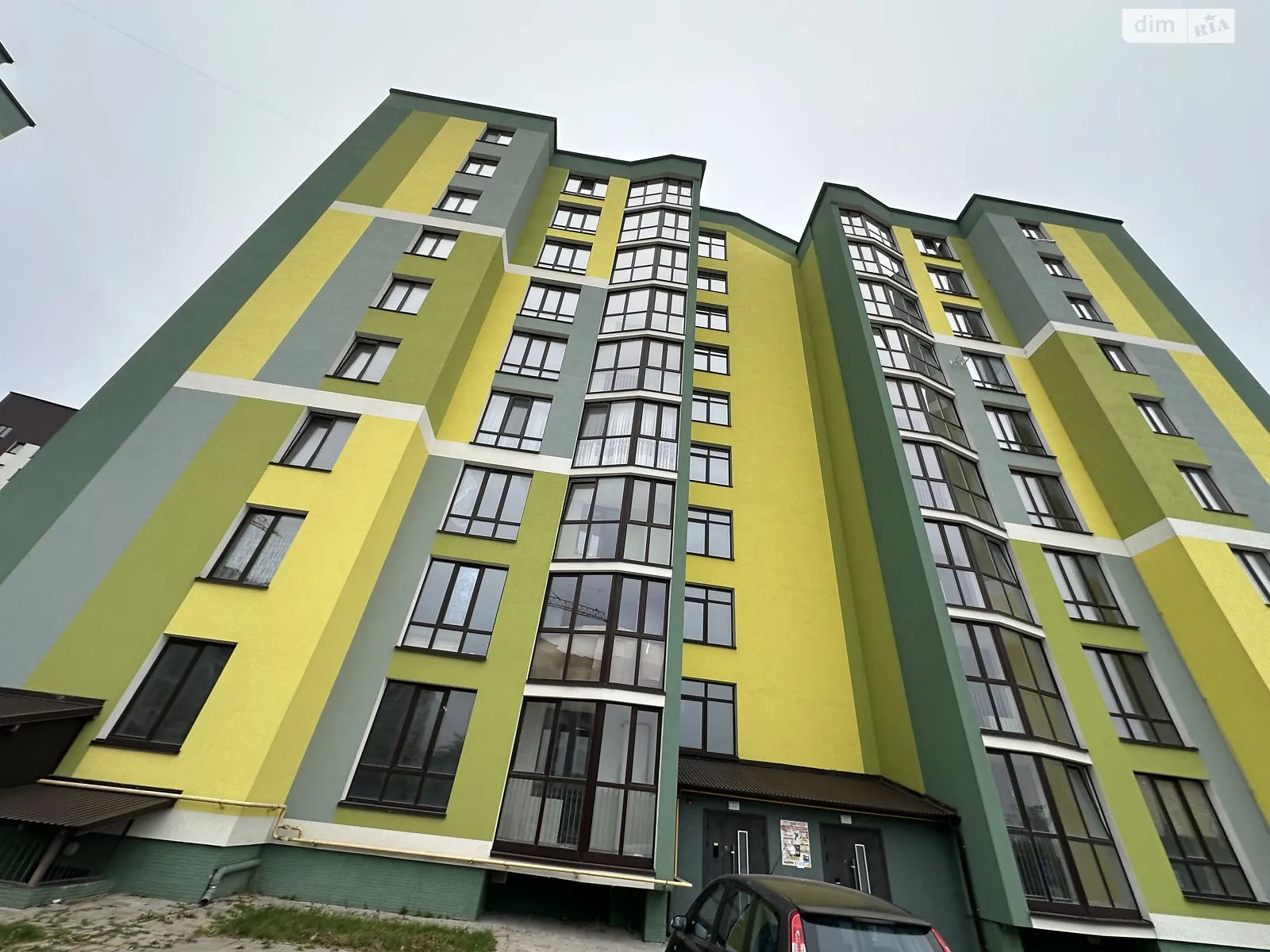 3-комнатная квартира 86 кв. м в Тернополе, ул. Микулинецкая, 116 - фото 1