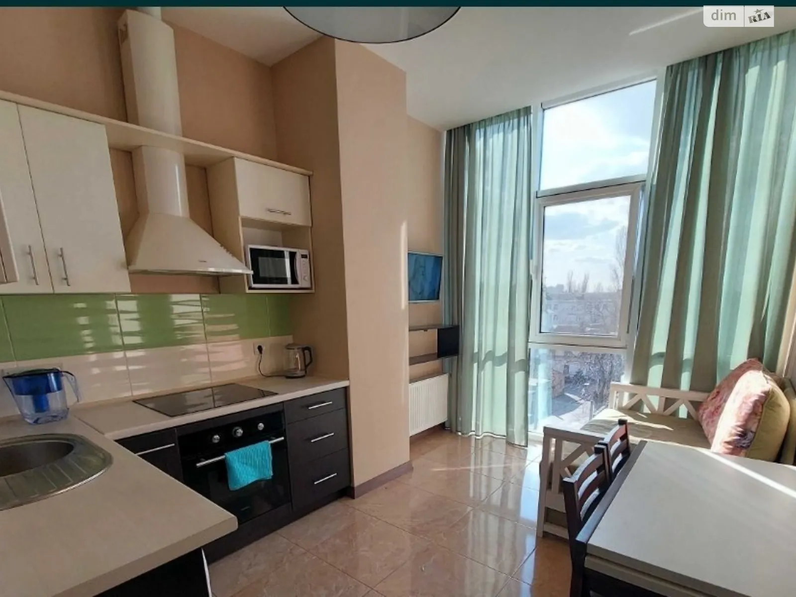 Сдается в аренду 1-комнатная квартира 40 кв. м в Одессе, ул. Асташкина, 29 - фото 1