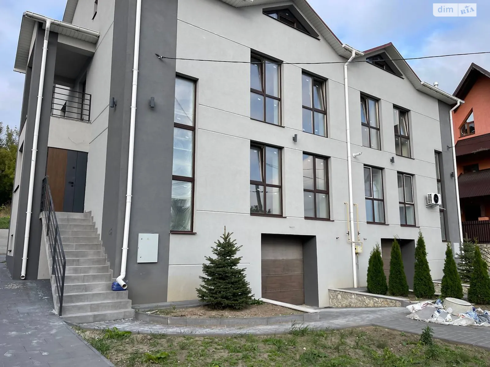 1-комнатная квартира 67.8 кв. м в Тернополе, ул. Микулинецкая - фото 1