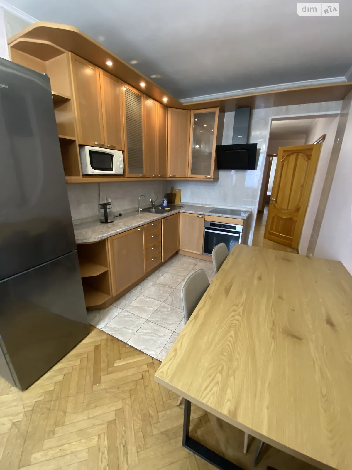 Здається в оренду 3-кімнатна квартира 94 кв. м у Києві, просп. Оболонський, 22В - фото 1