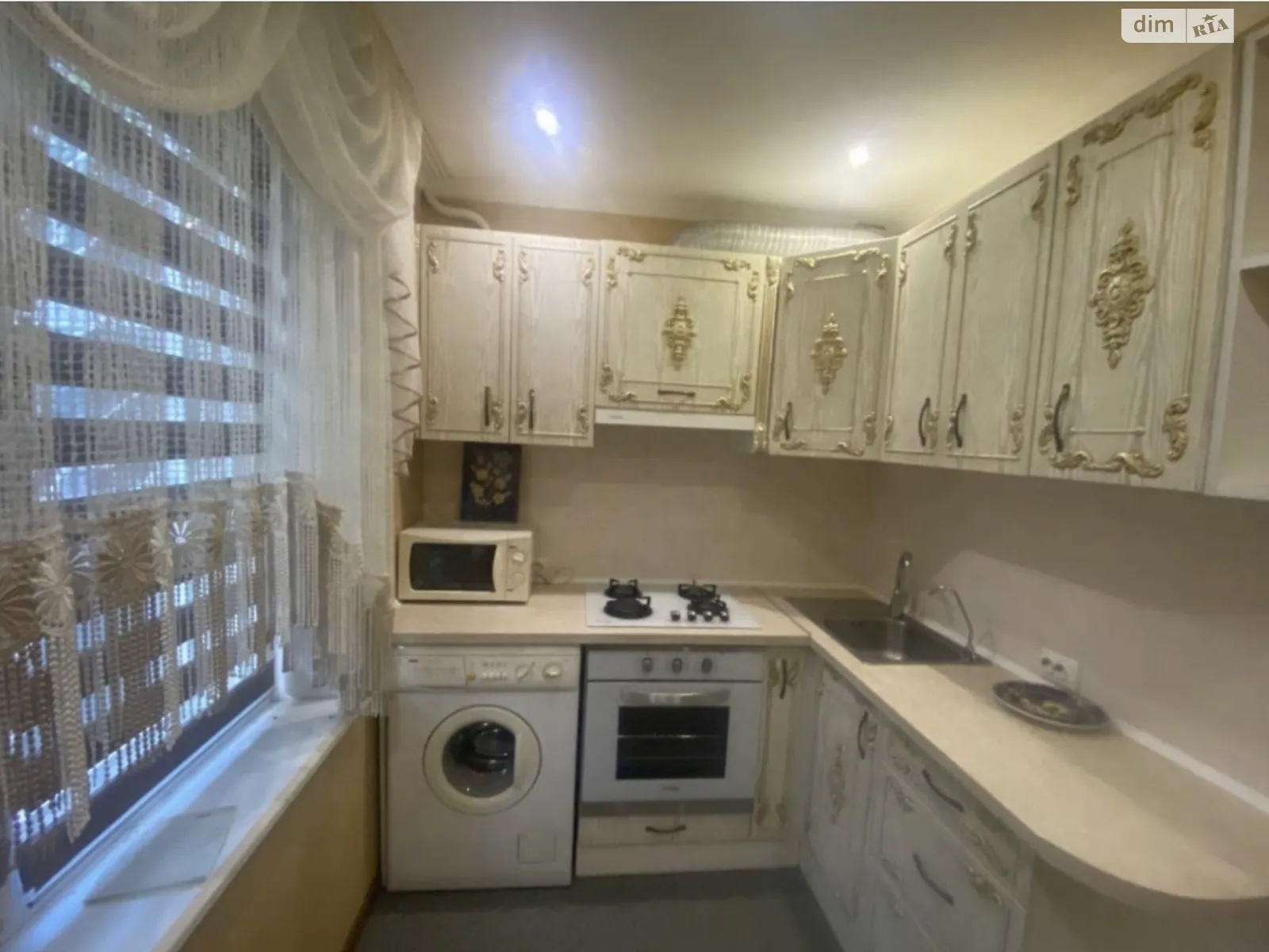 Продається 3-кімнатна квартира 65 кв. м у Харкові, вул. Нескорених(Героїв Праці), 37 - фото 1