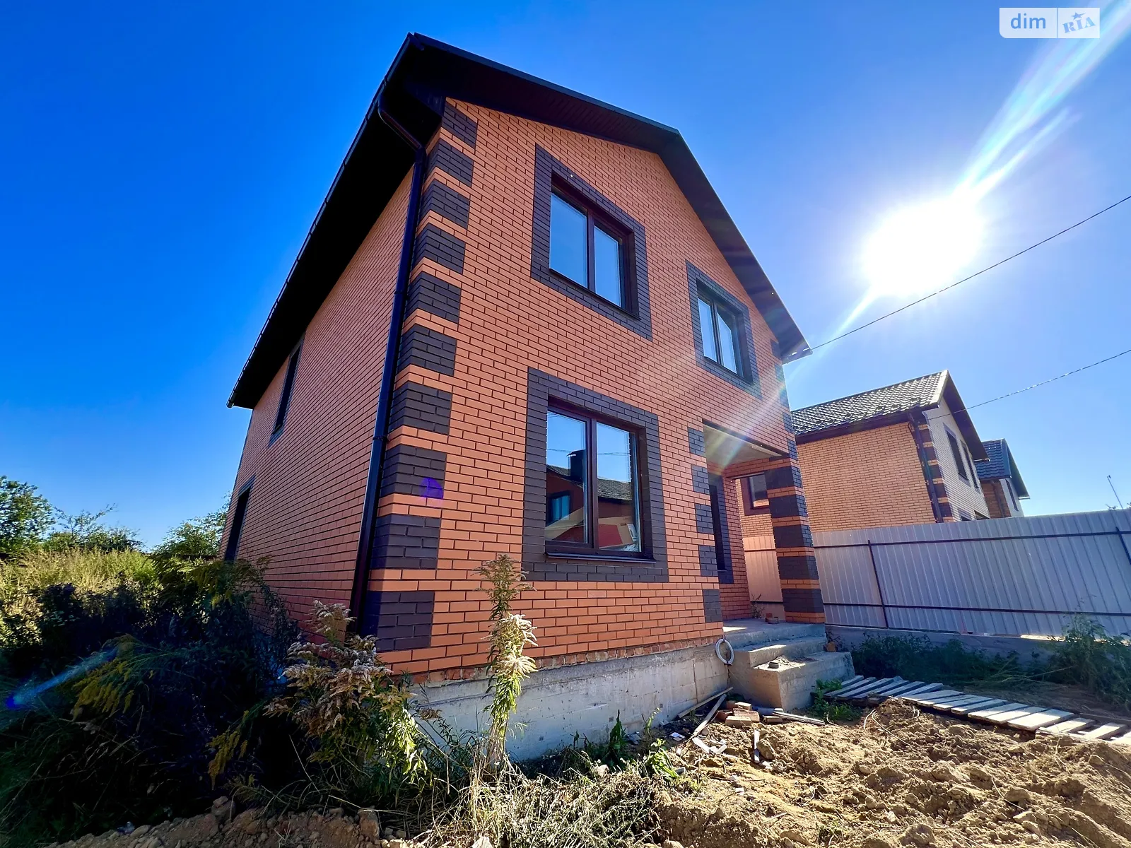 Продается дом на 2 этажа 120 кв. м с мебелью, цена: 85000 $ - фото 1
