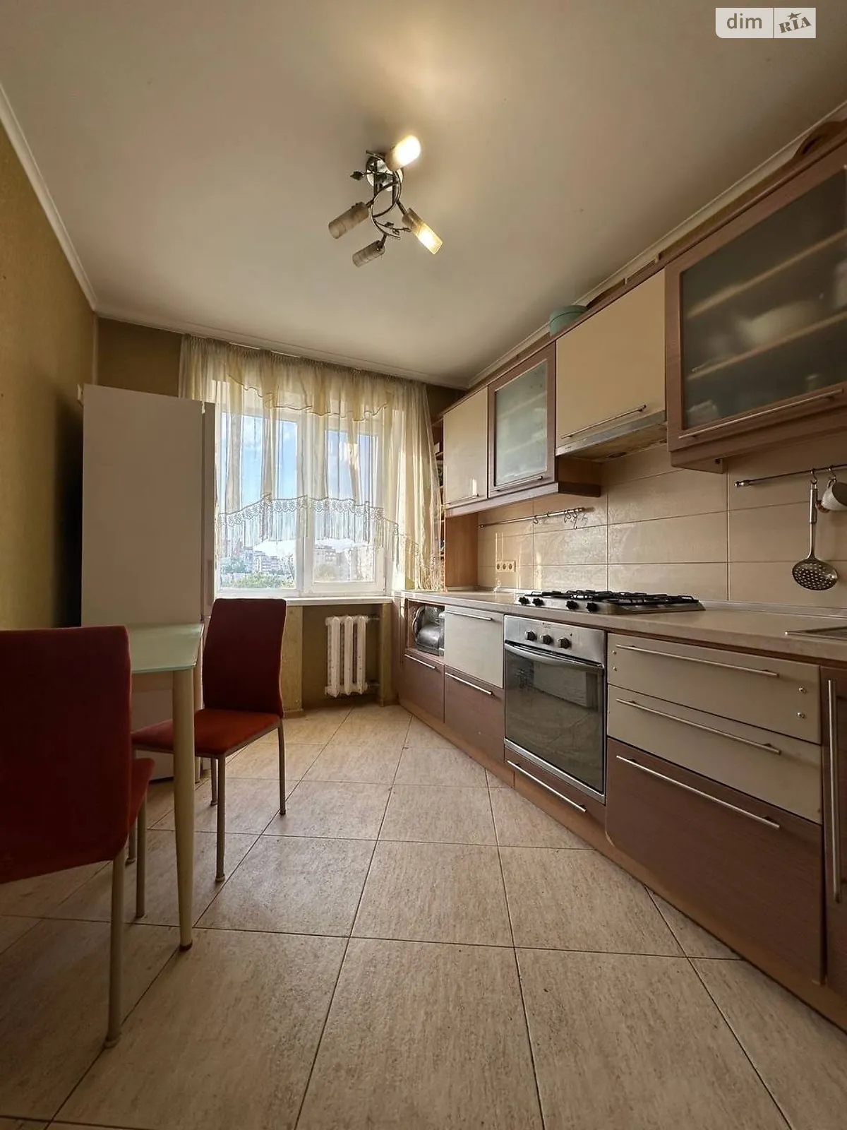 Продается 1-комнатная квартира 35 кв. м в Хмельницком, ул. Прибугская - фото 1