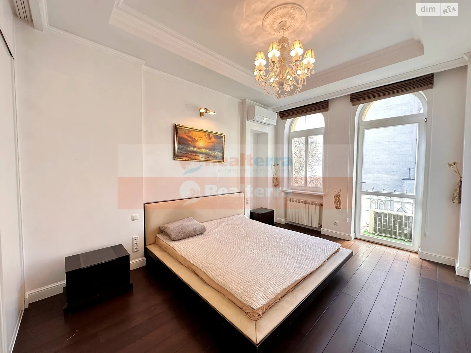 Продается 2-комнатная квартира 102 кв. м в Киеве, ул. Софиевская, 12 - фото 1