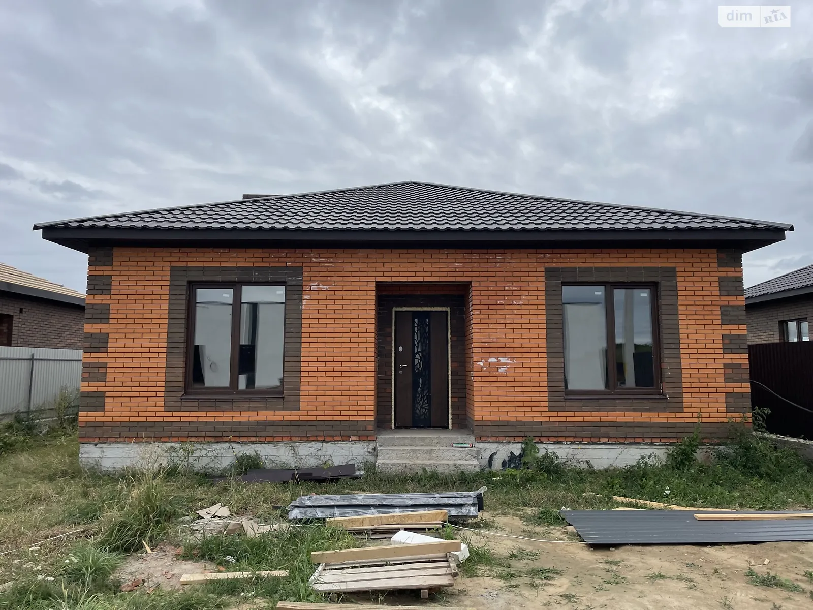 Продается одноэтажный дом 100 кв. м с беседкой, цена: 72000 $ - фото 1