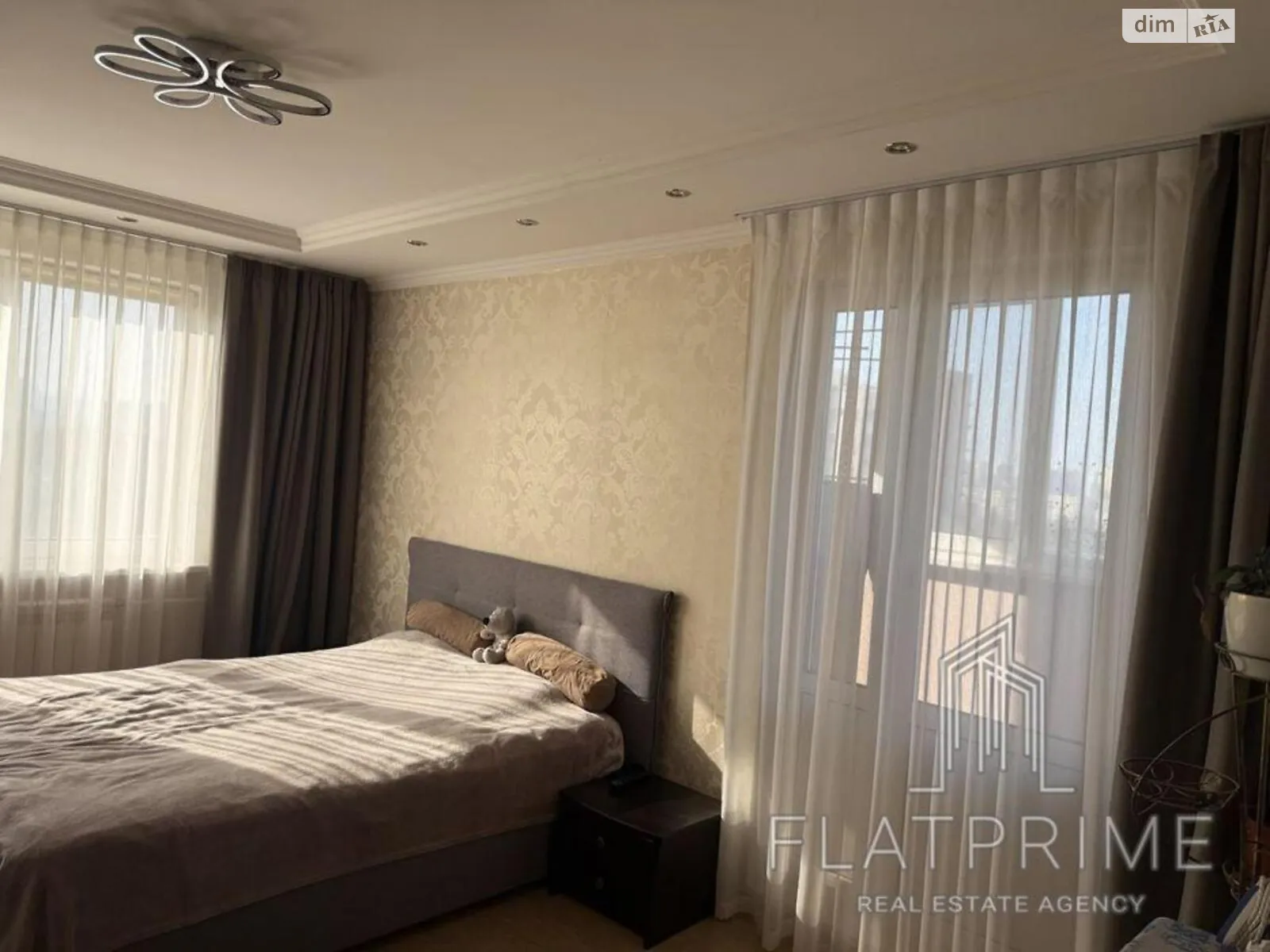 Продается 2-комнатная квартира 70 кв. м в Киеве, ул. Краковская, 13В - фото 1