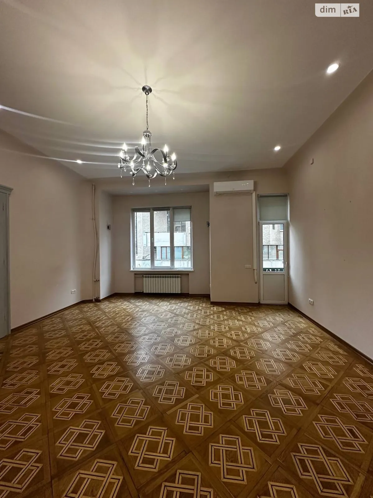 Сдается в аренду офис 55 кв. м в бизнес-центре, цена: 17000 грн - фото 1