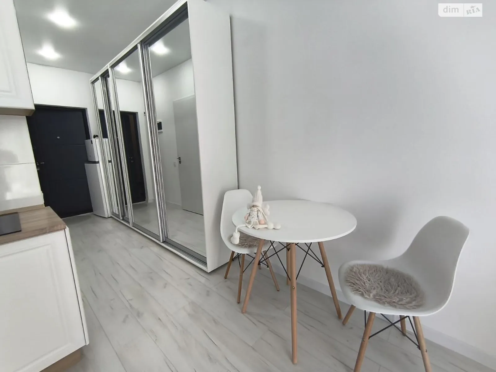 Продается 1-комнатная квартира 24 кв. м в Одессе, ул. Радостная - фото 1