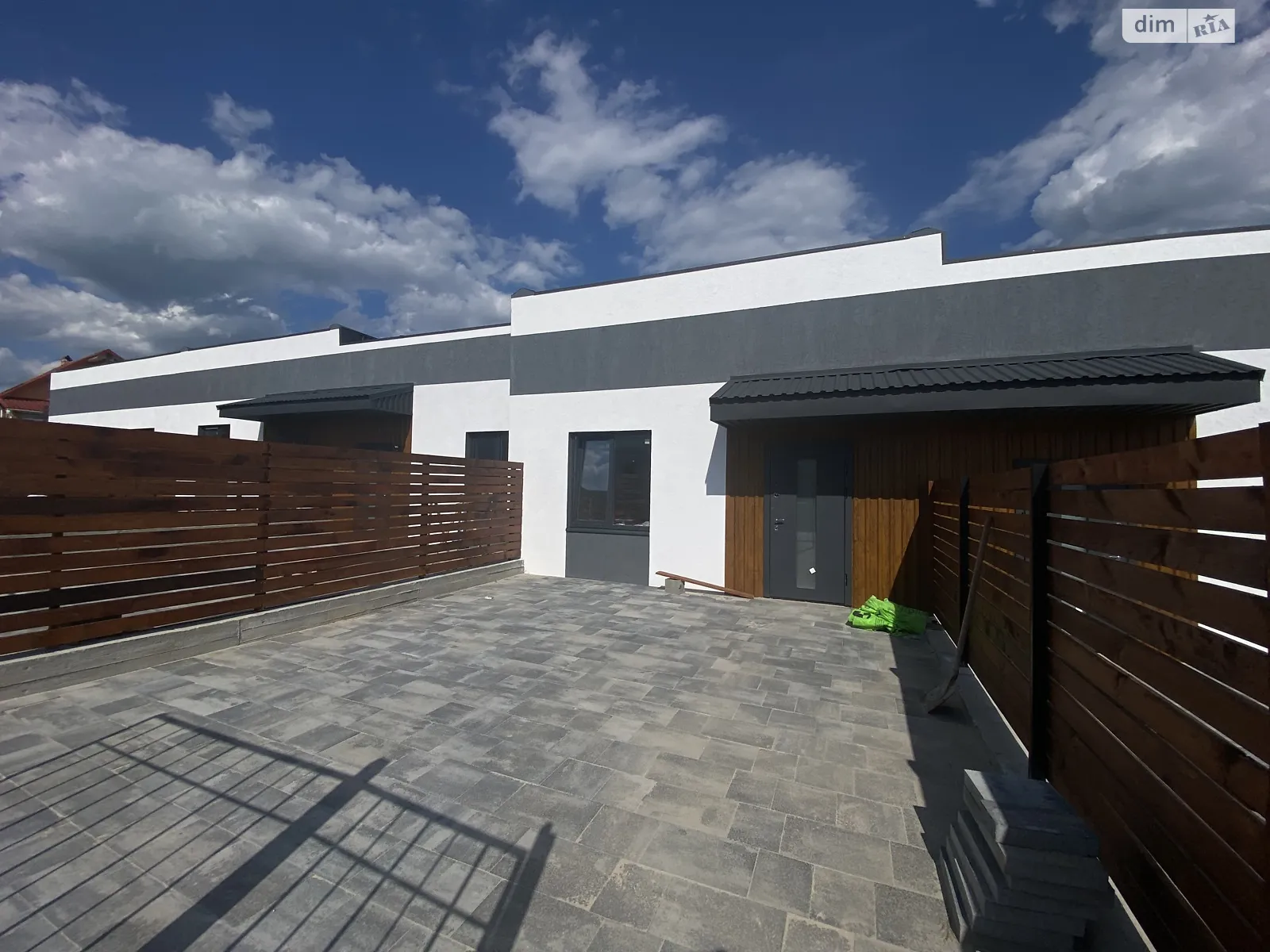 ул. Весенняя Гостомель, цена: 65000 $ - фото 1