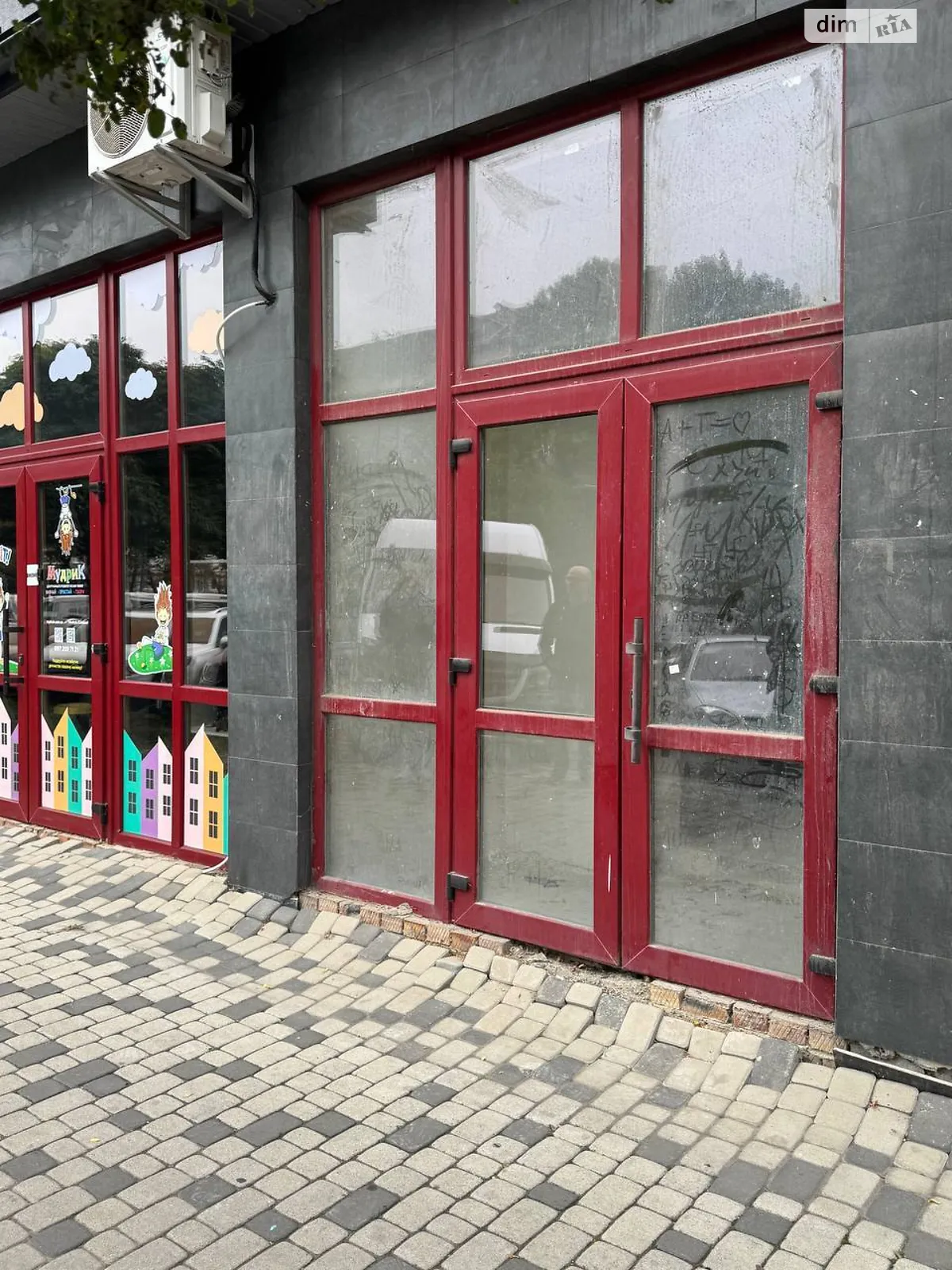 Продается помещения свободного назначения 388 кв. м в 13-этажном здании, цена: 143000 $ - фото 1