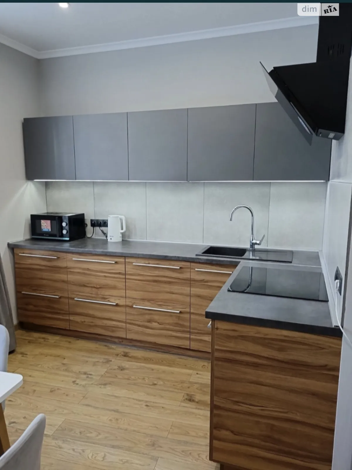 Сдается в аренду 1-комнатная квартира 47.8 кв. м в Одессе, ул. Валерия Самофалова, 16А/2 - фото 1