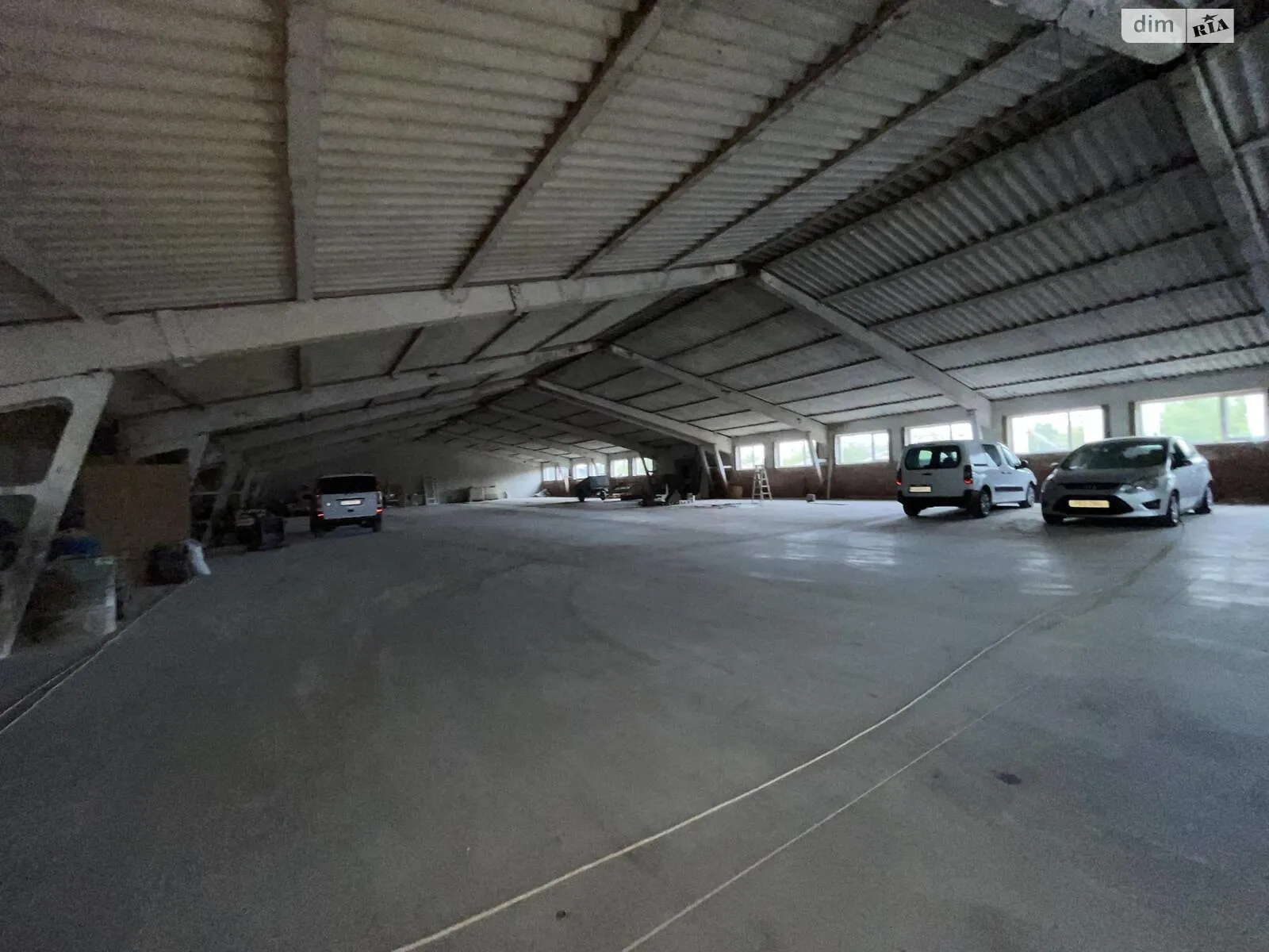 Сдается в аренду помещения свободного назначения 1500 кв. м в 1-этажном здании, цена: 120000 грн - фото 1