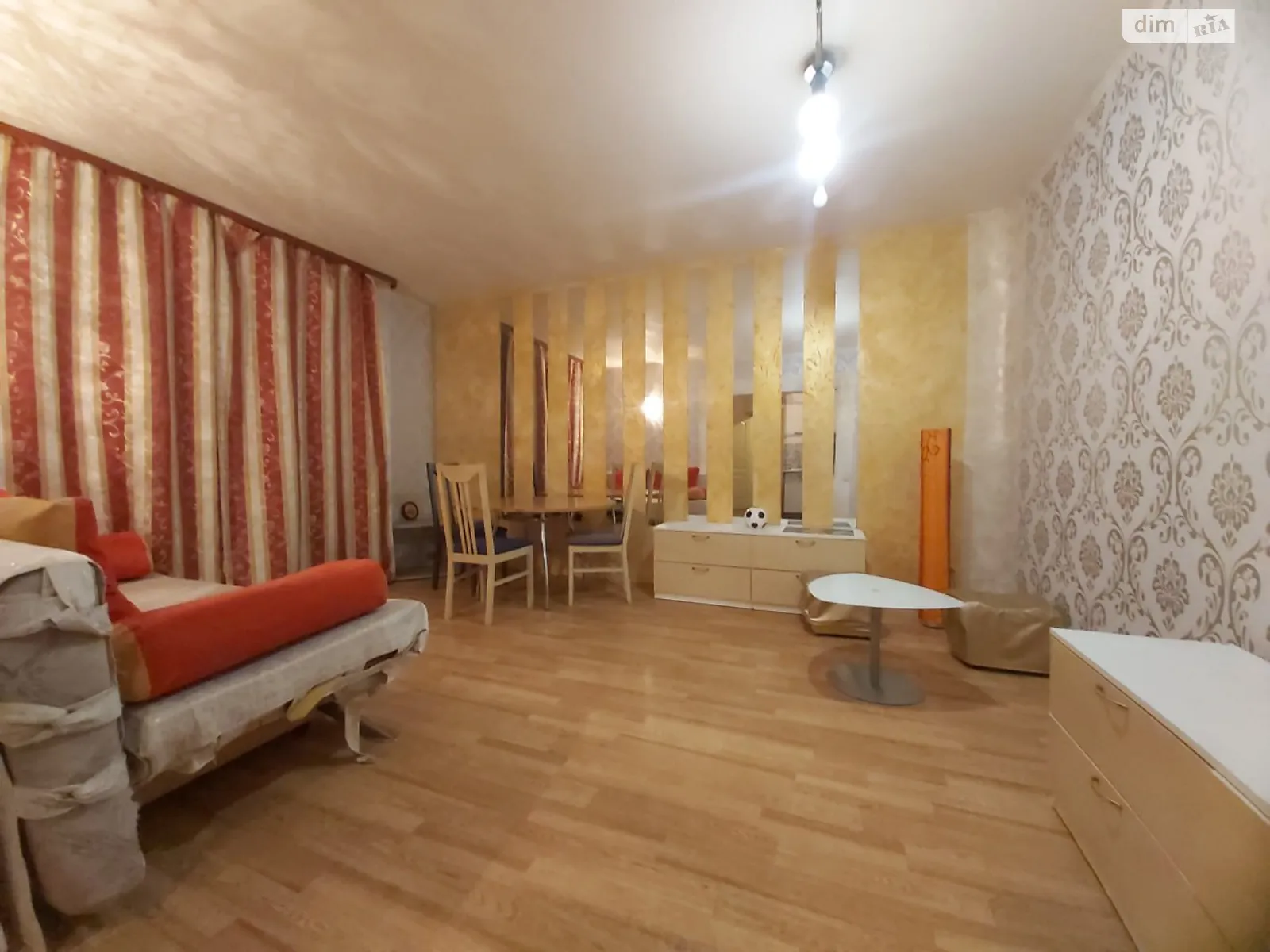 Продается 2-комнатная квартира 66.5 кв. м в Днепре, просп. Мира - фото 1