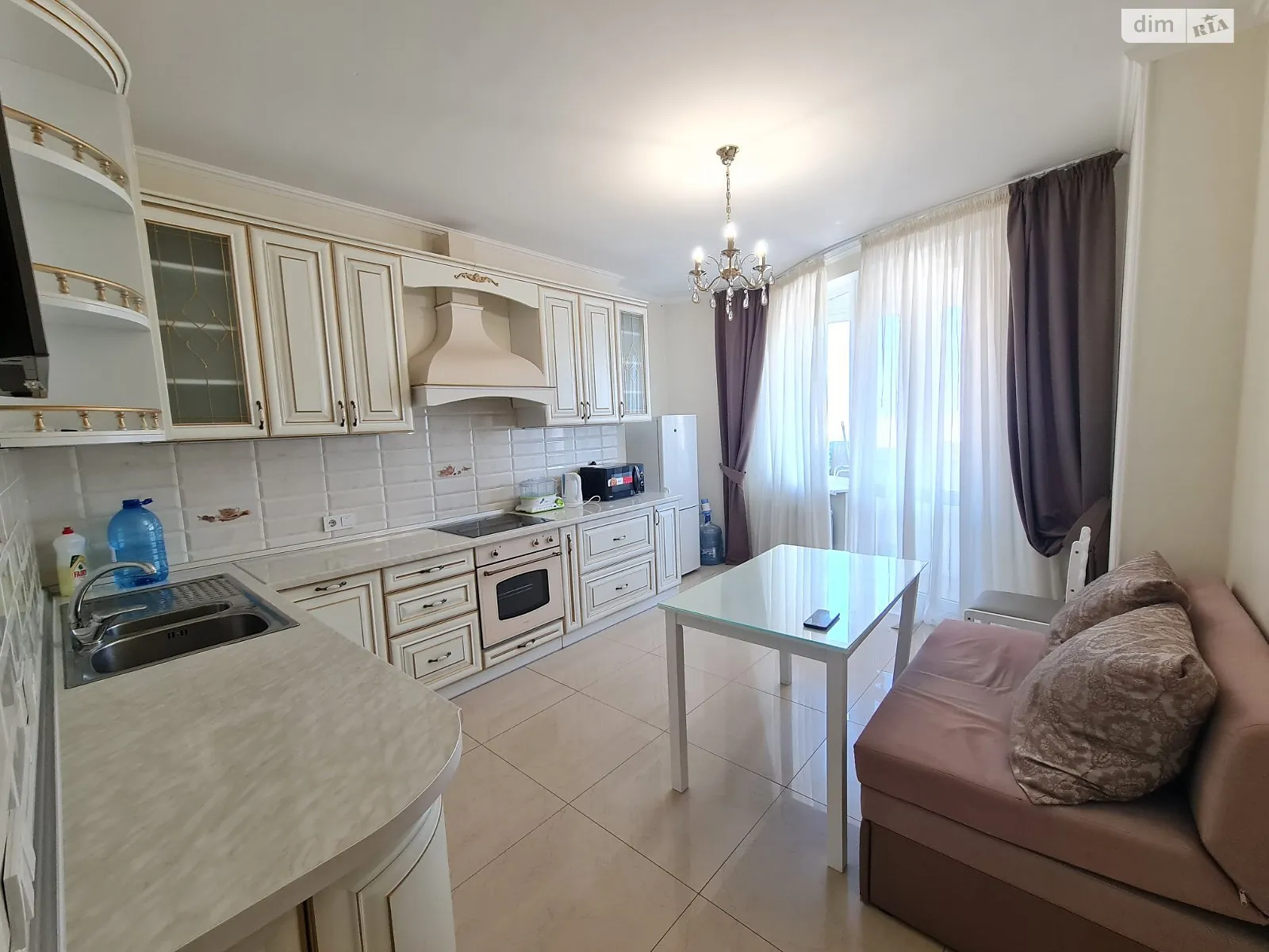 Продается 1-комнатная квартира 49.8 кв. м в Одессе, ул. Добровольцев(Маршала Говорова) - фото 1