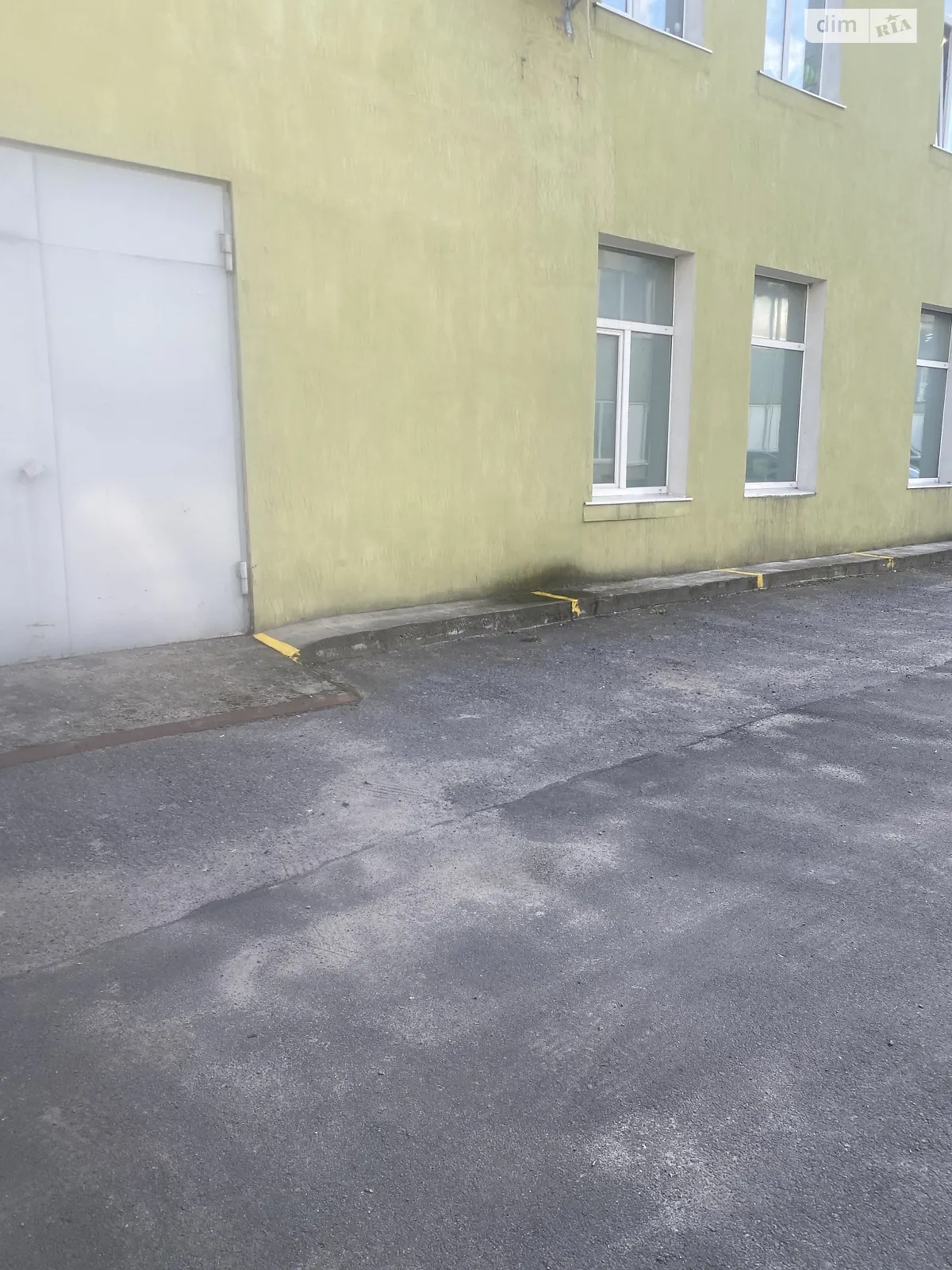 Здається в оренду об'єкт сфери послуг 370 кв. м в 1-поверховій будівлі, цена: 75000 грн - фото 1