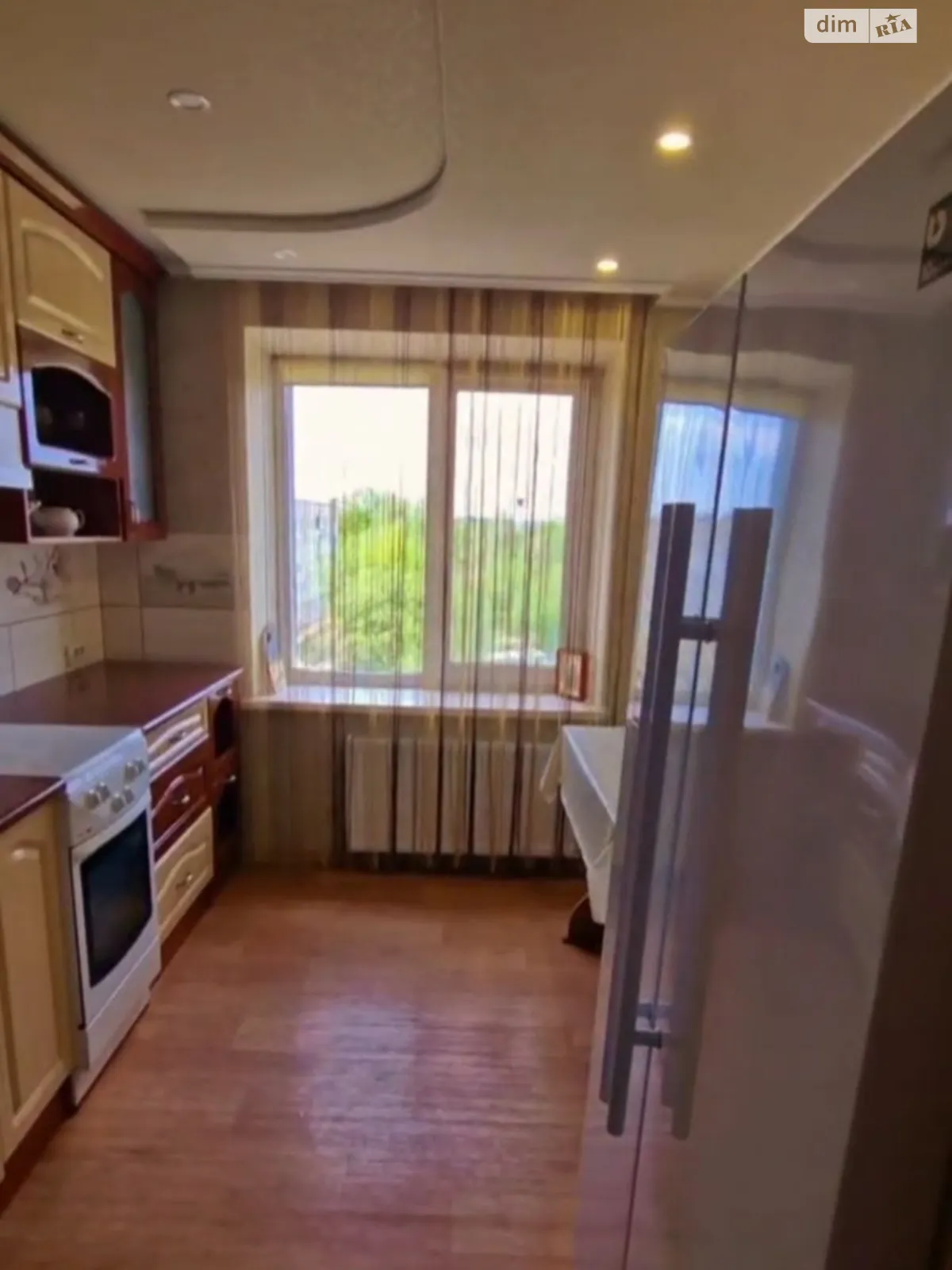 Продается 4-комнатная квартира 76 кв. м в Дергачах, ул. Садовая - фото 1