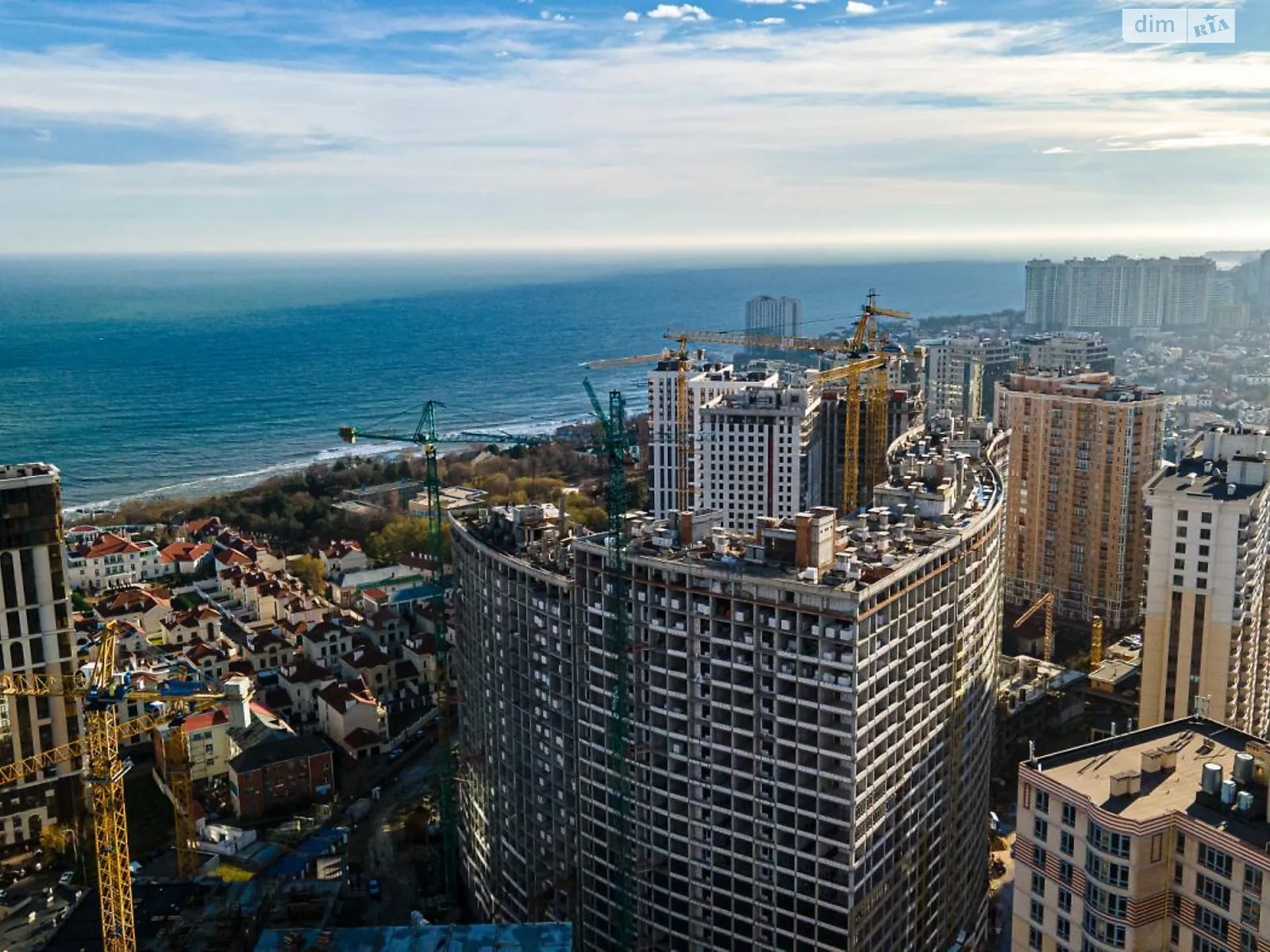 Продается 1-комнатная квартира 48 кв. м в Одессе, пер. Курортный, 2 - фото 1