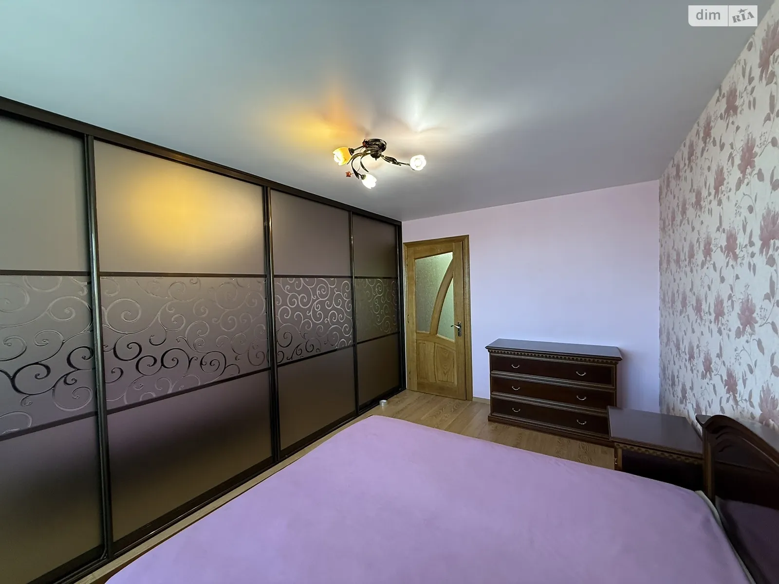 2-комнатная квартира 70 кв. м в Тернополе, вул. Генерала Мирона Тарнавского - фото 1