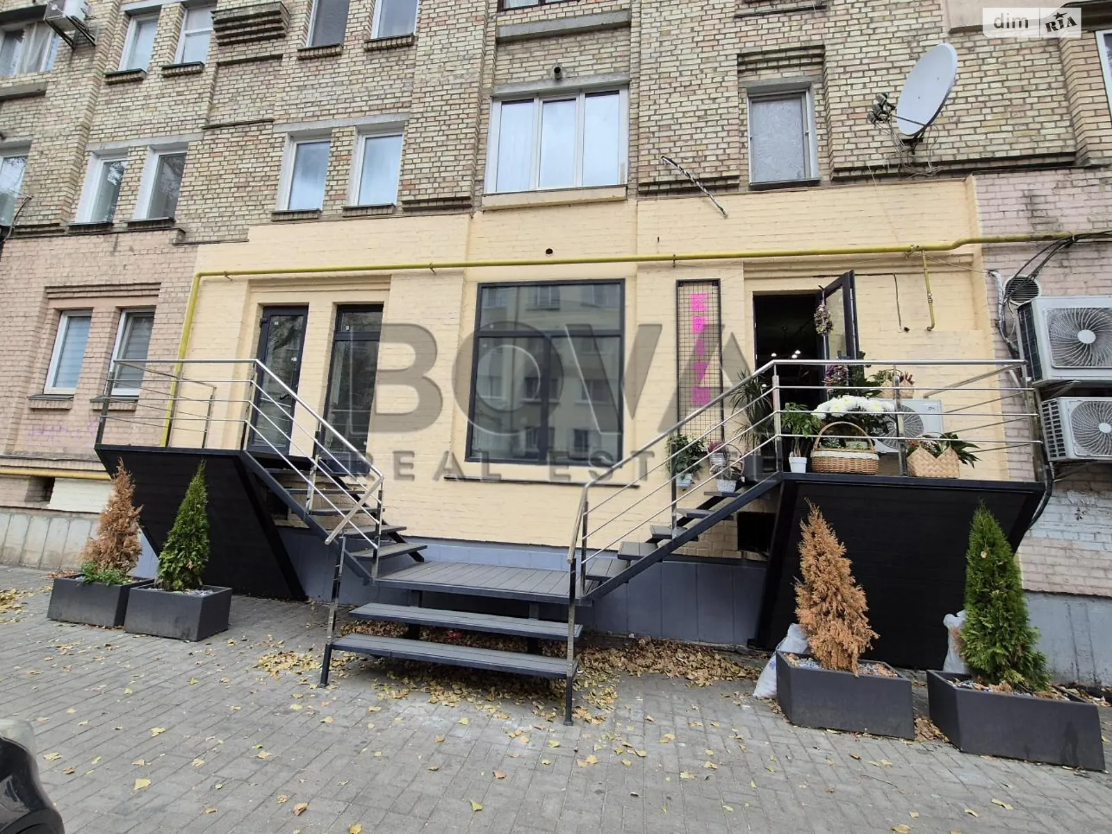 Сдается в аренду помещения свободного назначения 66 кв. м в 7-этажном здании, цена: 1920 $ - фото 1