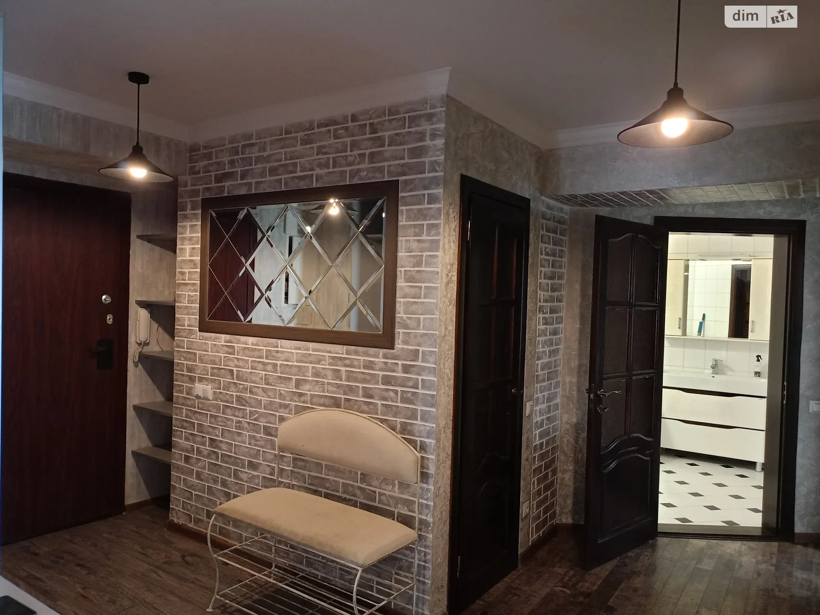 Продается 4-комнатная квартира 120 кв. м в Виннице, ул. Шевченко - фото 1