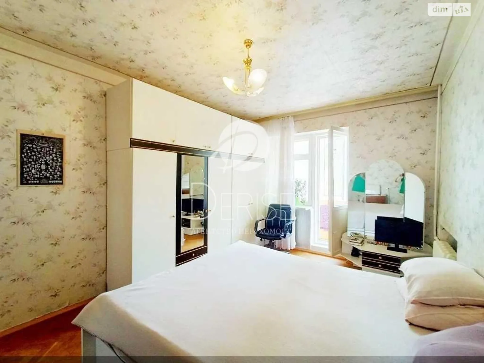 Продается 3-комнатная квартира 95.6 кв. м в Киеве, ул. Малая Шияновская(Немировича-Данченко), 5 - фото 1