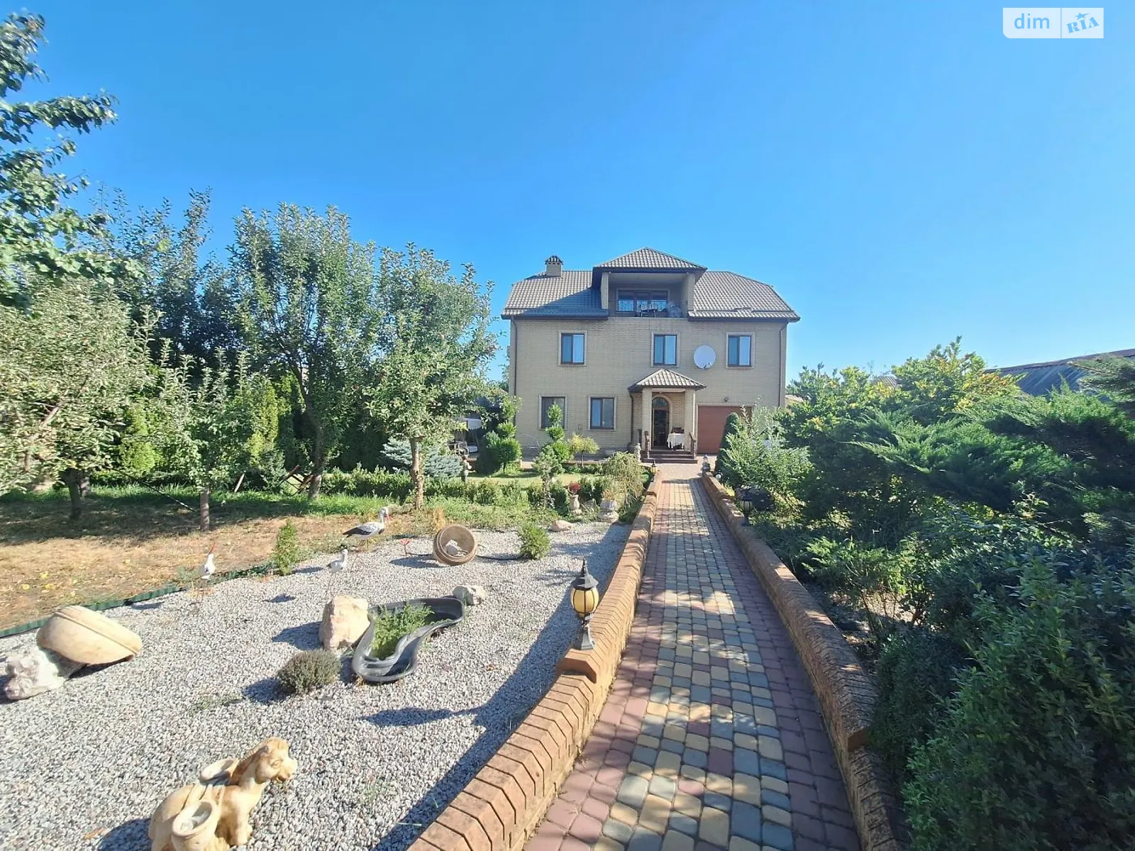 Продается дом на 2 этажа 299.1 кв. м с камином, цена: 295000 $ - фото 1