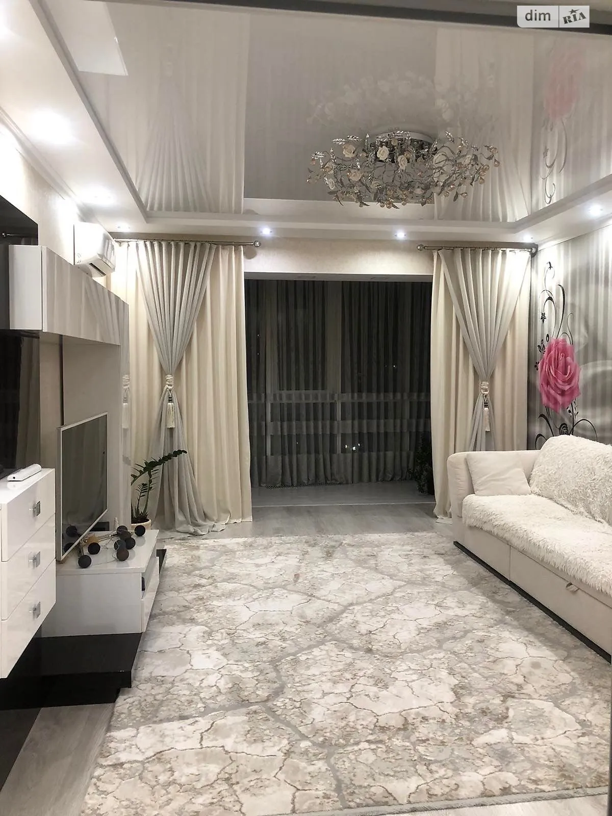 Продается 3-комнатная квартира 125 кв. м в Хмельницком, ул. Заречанская - фото 1