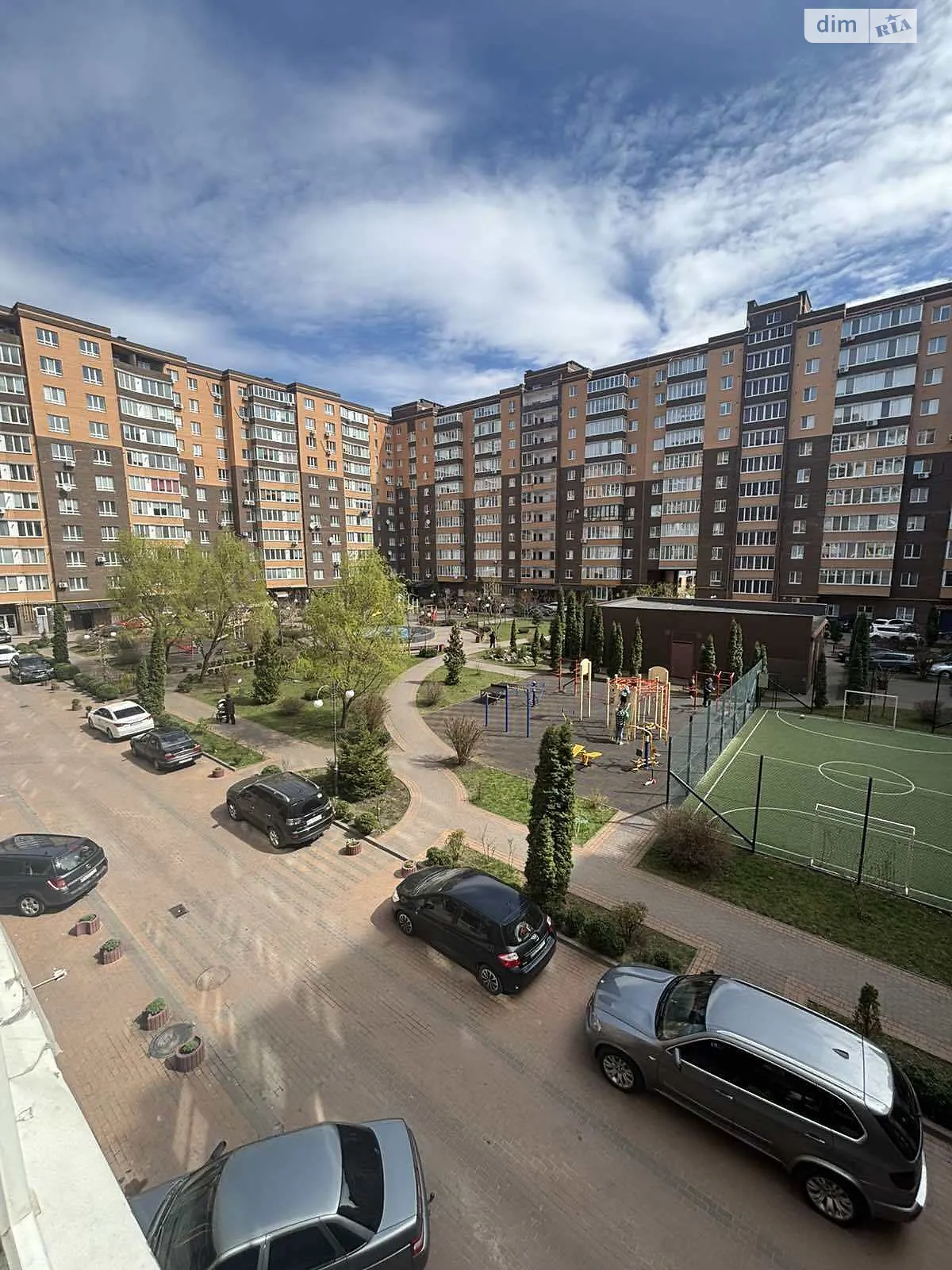 Продается 2-комнатная квартира 76 кв. м в Хмельницком, ул. Заречанская - фото 1