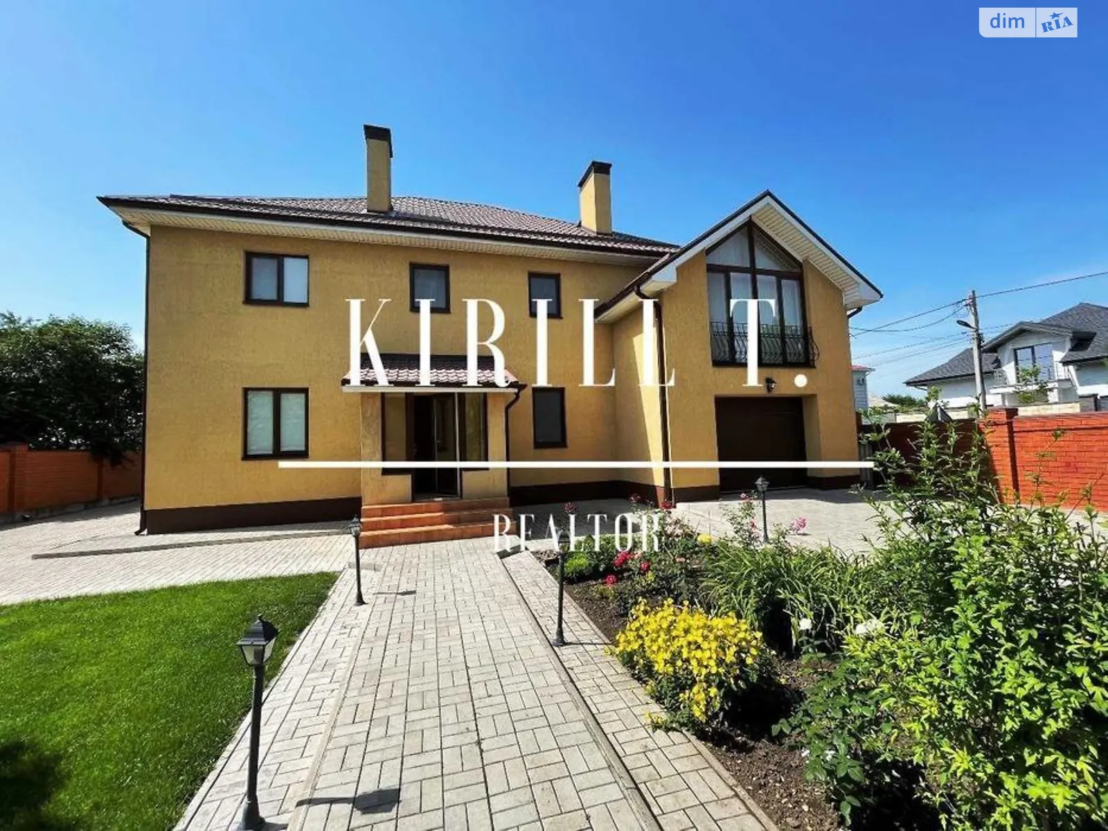 Сдается в аренду дом на 2 этажа 287 кв. м с балконом, цена: 1400 $ - фото 1