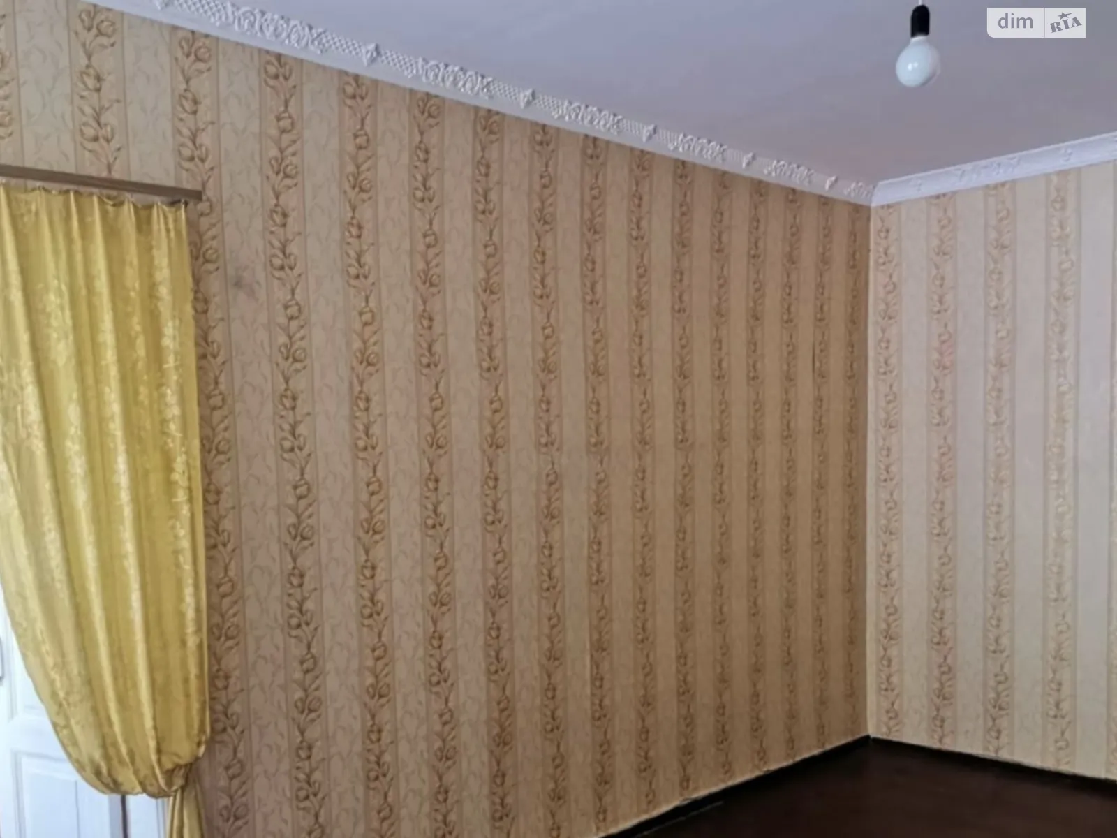 Продается 3-комнатная квартира 58 кв. м в Одессе, ул. Дегтярная - фото 1