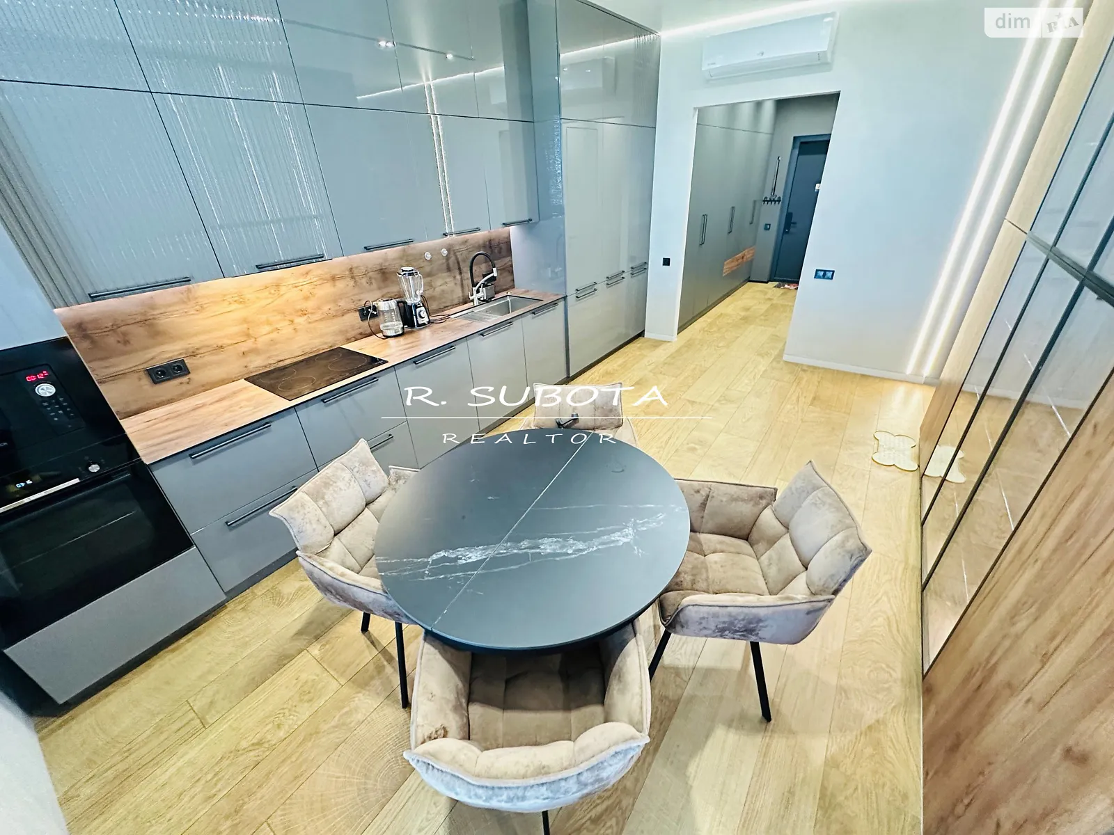 Продается 2-комнатная квартира 90 кв. м в Днепре, бул. Звездный, 1М - фото 1