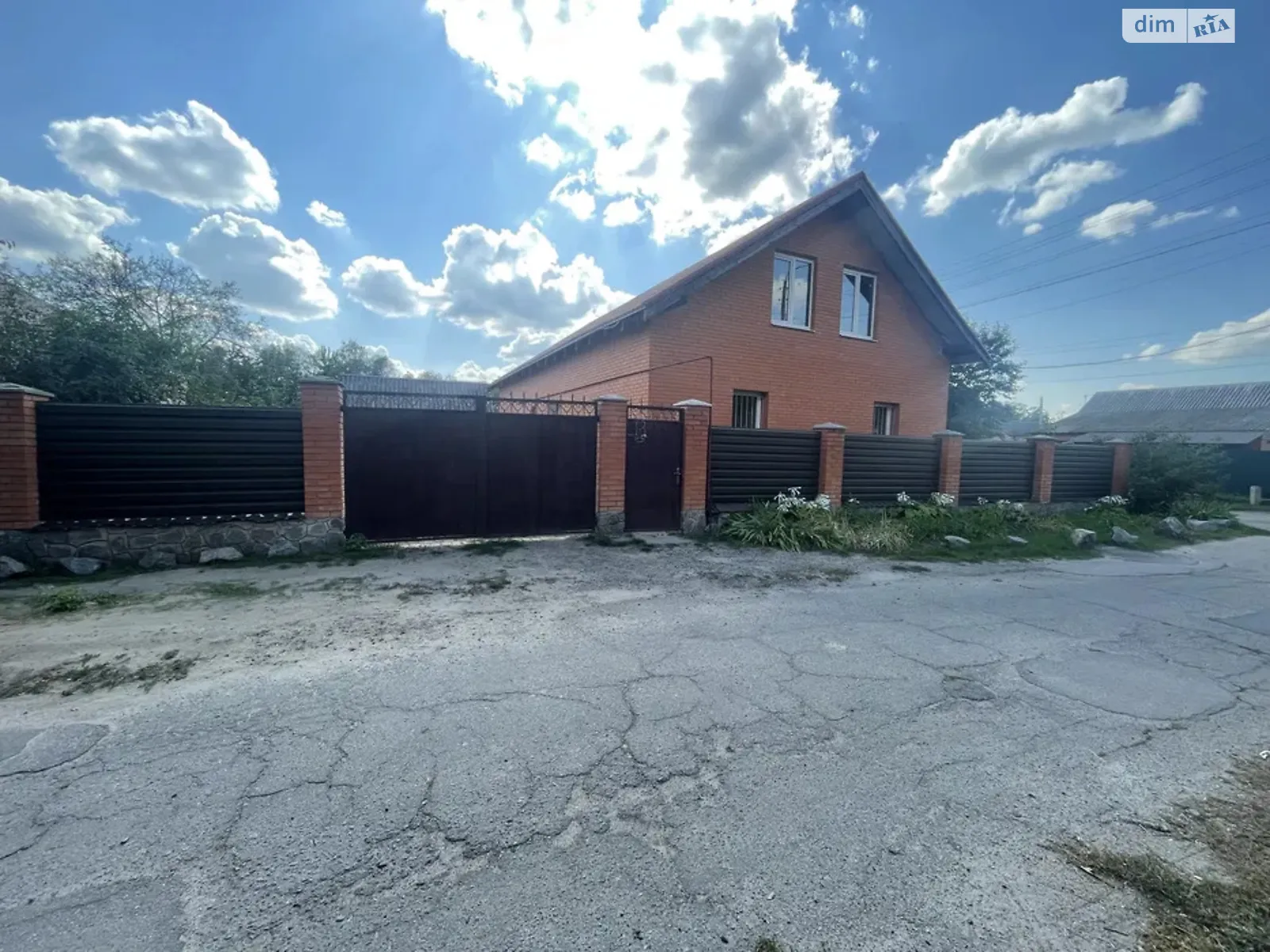 Продается одноэтажный дом 100 кв. м с мансардой, цена: 120000 $ - фото 1