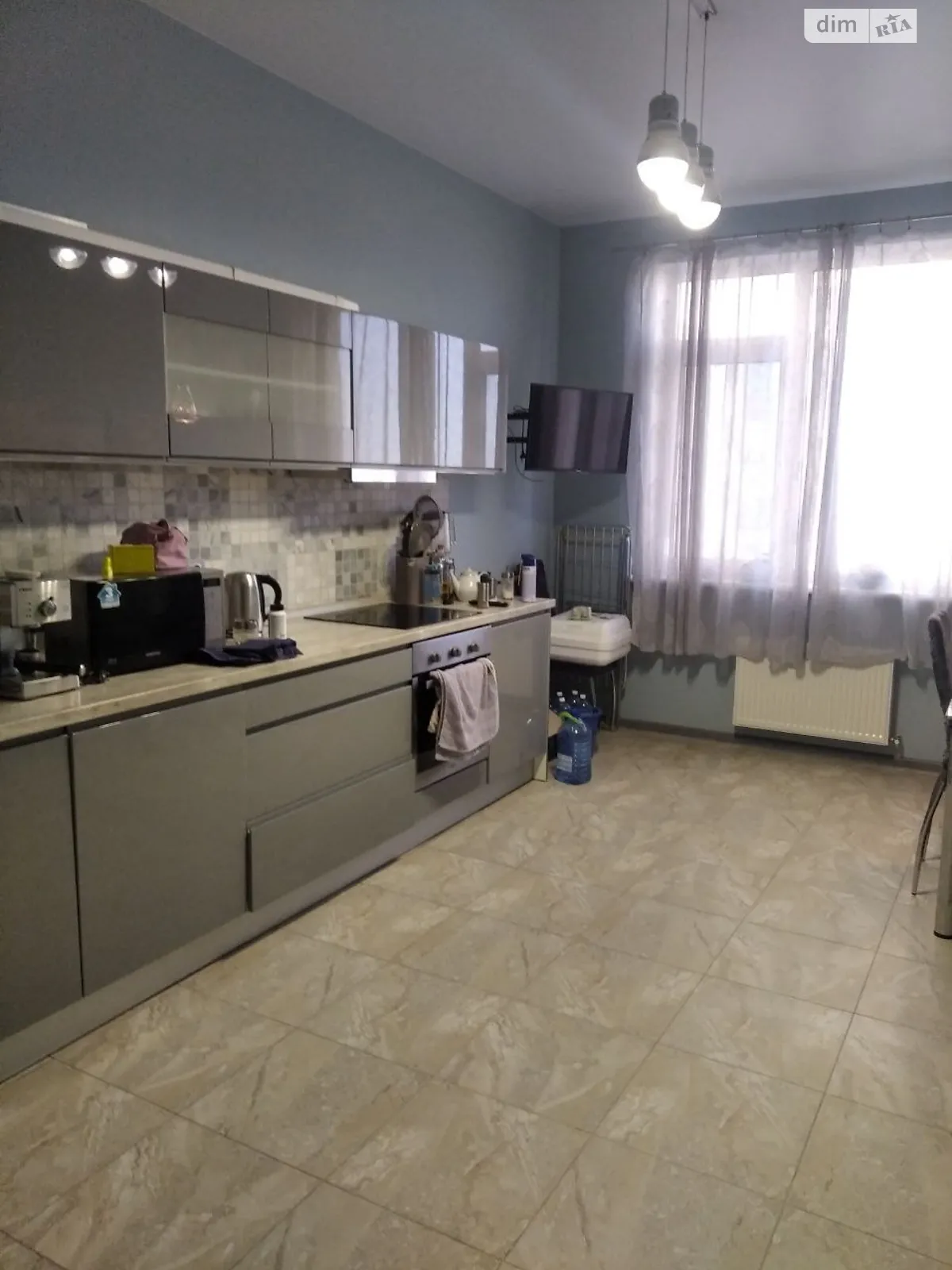 Продается 3-комнатная квартира 99.6 кв. м в Лиманке, ул. Жемчужная, 4 - фото 1