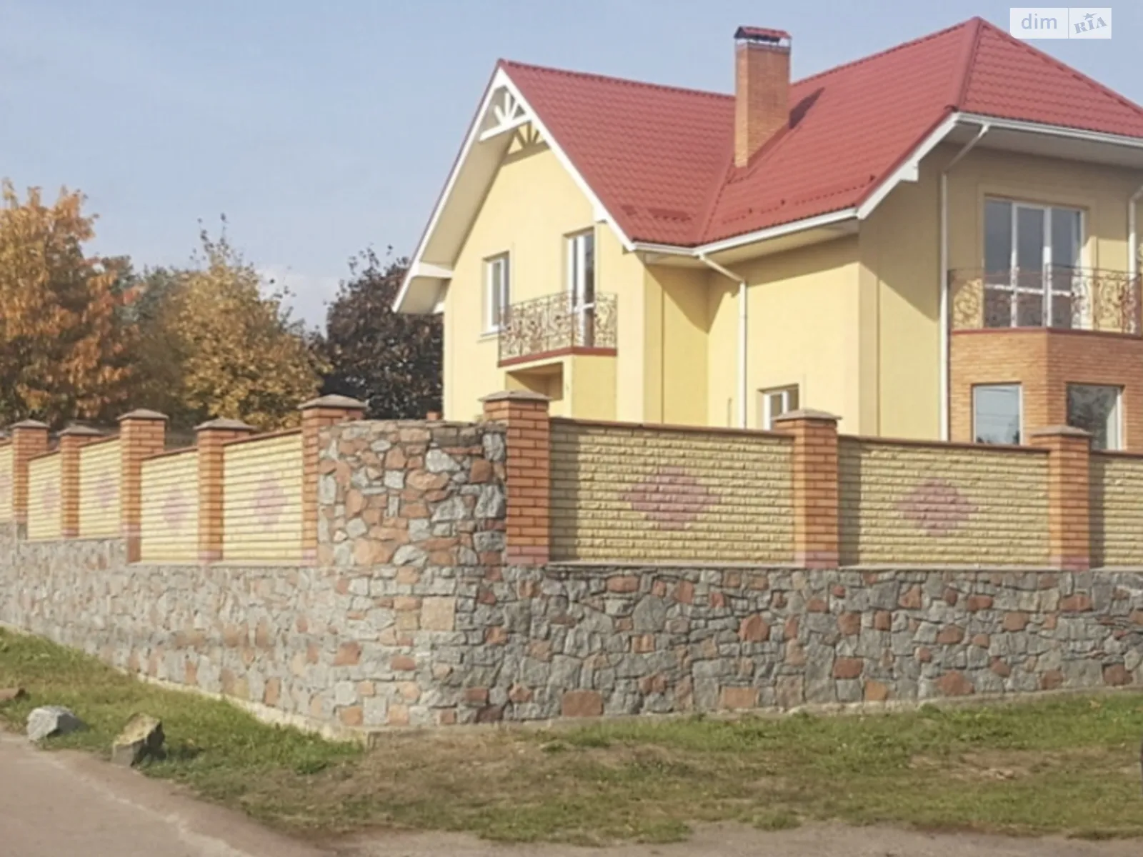 Продается дом на 2 этажа 175 кв. м с мансардой, цена: 195000 $ - фото 1