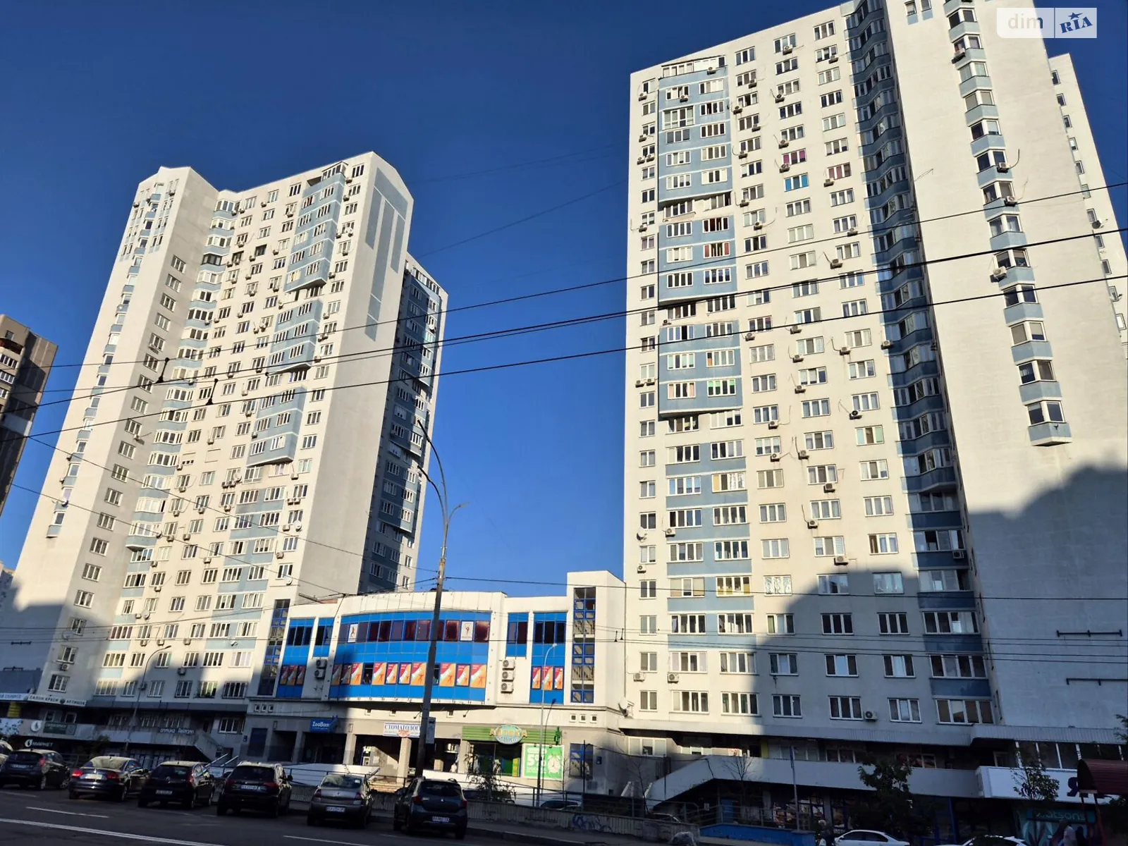 Продается 2-комнатная квартира 64.5 кв. м в Киеве, просп. Червоной Калины(Маяковского Владимира), 68 - фото 1