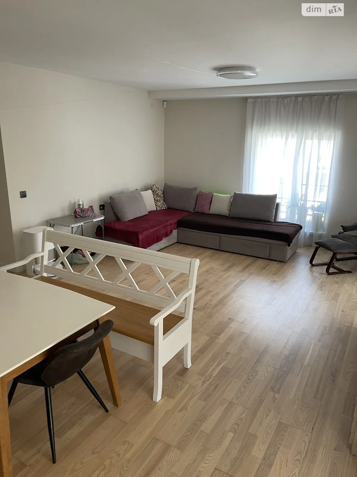 Продается 1-комнатная квартира 64 кв. м в Ужгороде, ул. Национальной Гвардии(Гвардейская), 53 - фото 1