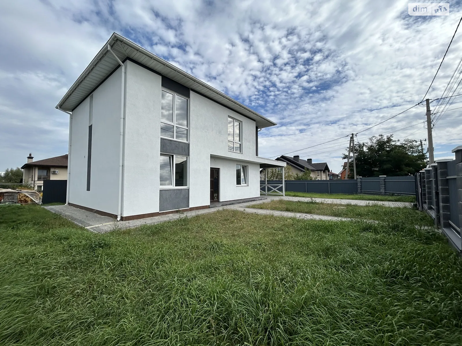 Продається будинок 2 поверховий 130 кв. м с басейном, цена: 130000 $ - фото 1