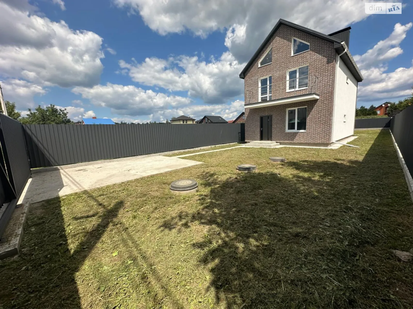 Продається будинок 2 поверховий 120 кв. м с басейном, цена: 92000 $ - фото 1