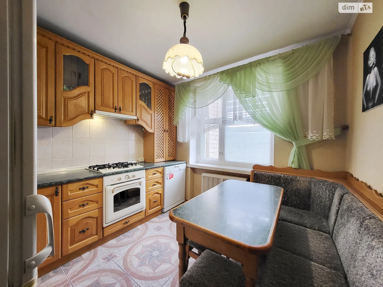 Продается 3-комнатная квартира 61 кв. м в Виннице, просп. Юности - фото 1