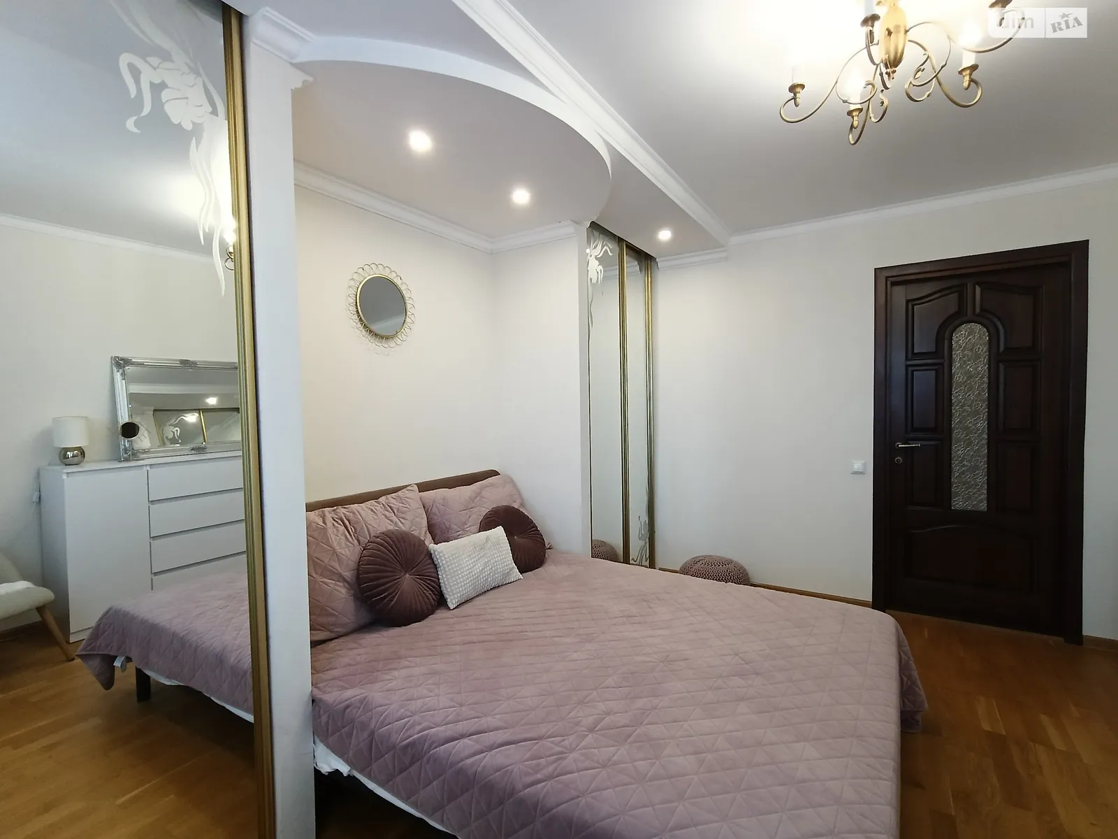 Продается 3-комнатная квартира 96.1 кв. м в Виннице, ул. Николаевская - фото 1