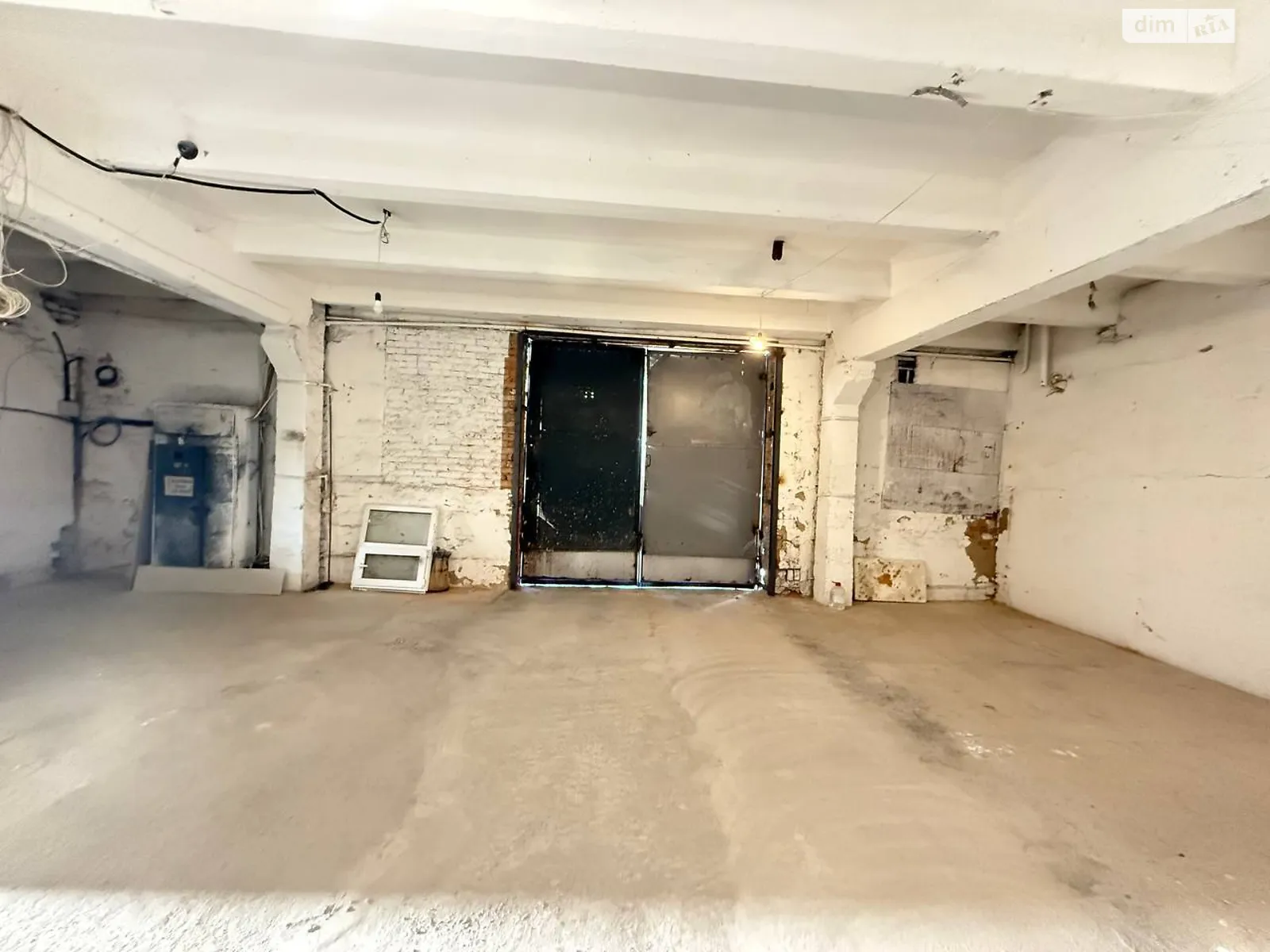 Здається в оренду приміщення вільного призначення 180 кв. м в 1-поверховій будівлі, цена: 18000 грн - фото 1