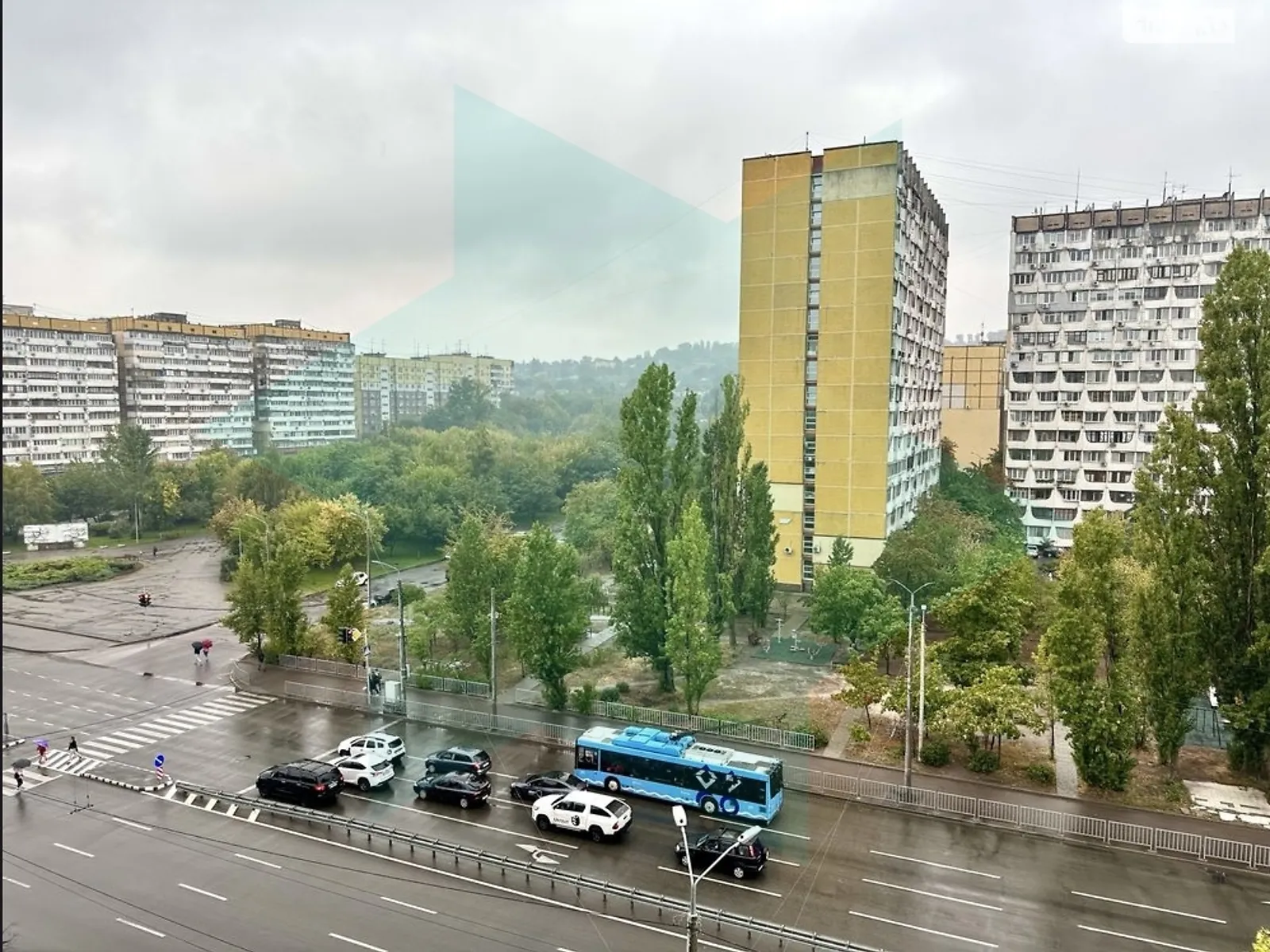 Продается 2-комнатная квартира 46 кв. м в Днепре, бул. Славы, 8 - фото 1