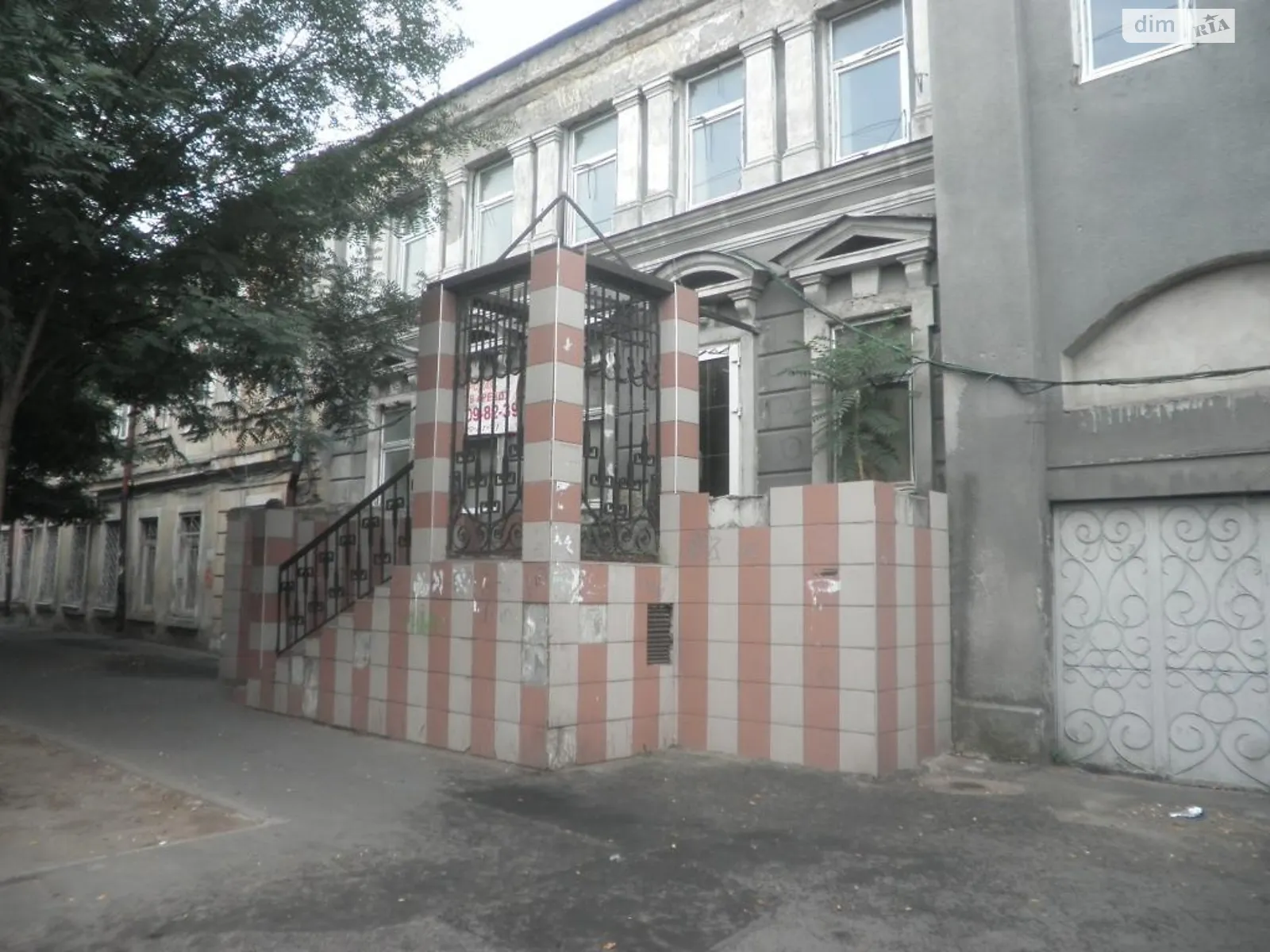 Сдается в аренду помещения свободного назначения 650 кв. м в 2-этажном здании, цена: 2500 $ - фото 1