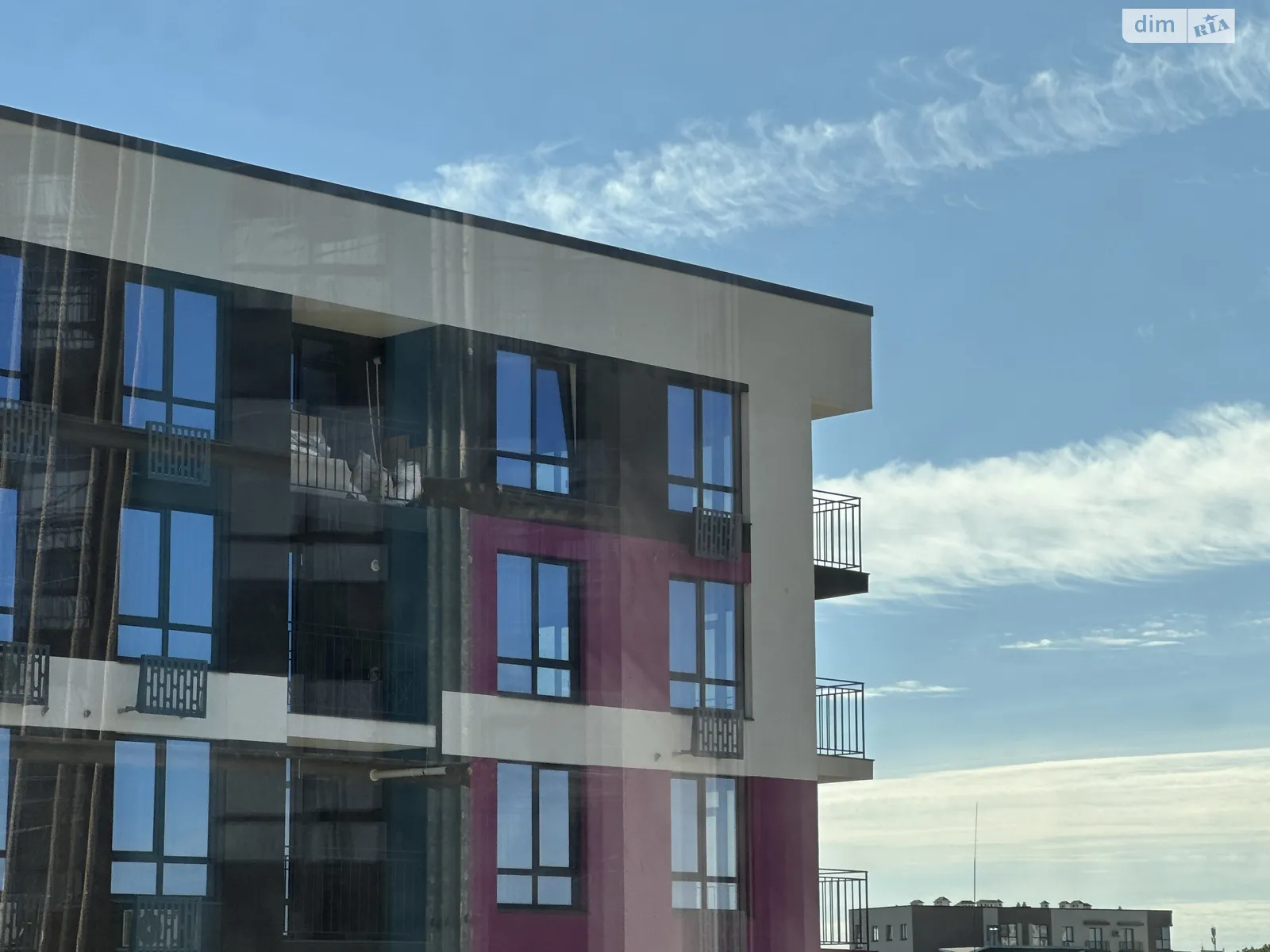 Продається 1-кімнатна квартира 36 кв. м у Івано-Франківську, вул. Юліана Пелеша(Крайківського), 3 корпус 12 - фото 1