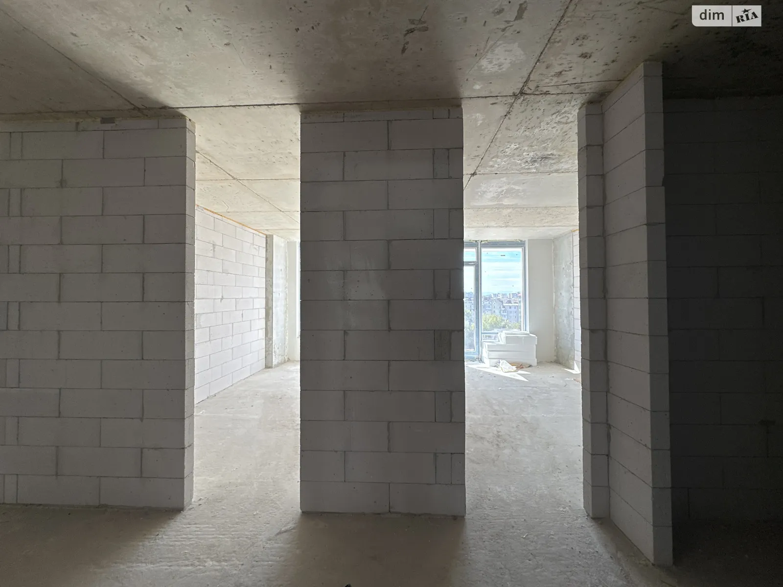 Продається 2-кімнатна квартира 59 кв. м у Івано-Франківську, вул. Юліана Пелеша(Крайківського), 3 корпус 11 - фото 1