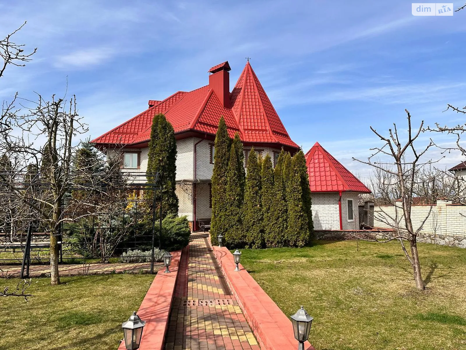 Продається будинок 2 поверховий 293.9 кв. м з балконом, цена: 250000 $ - фото 1