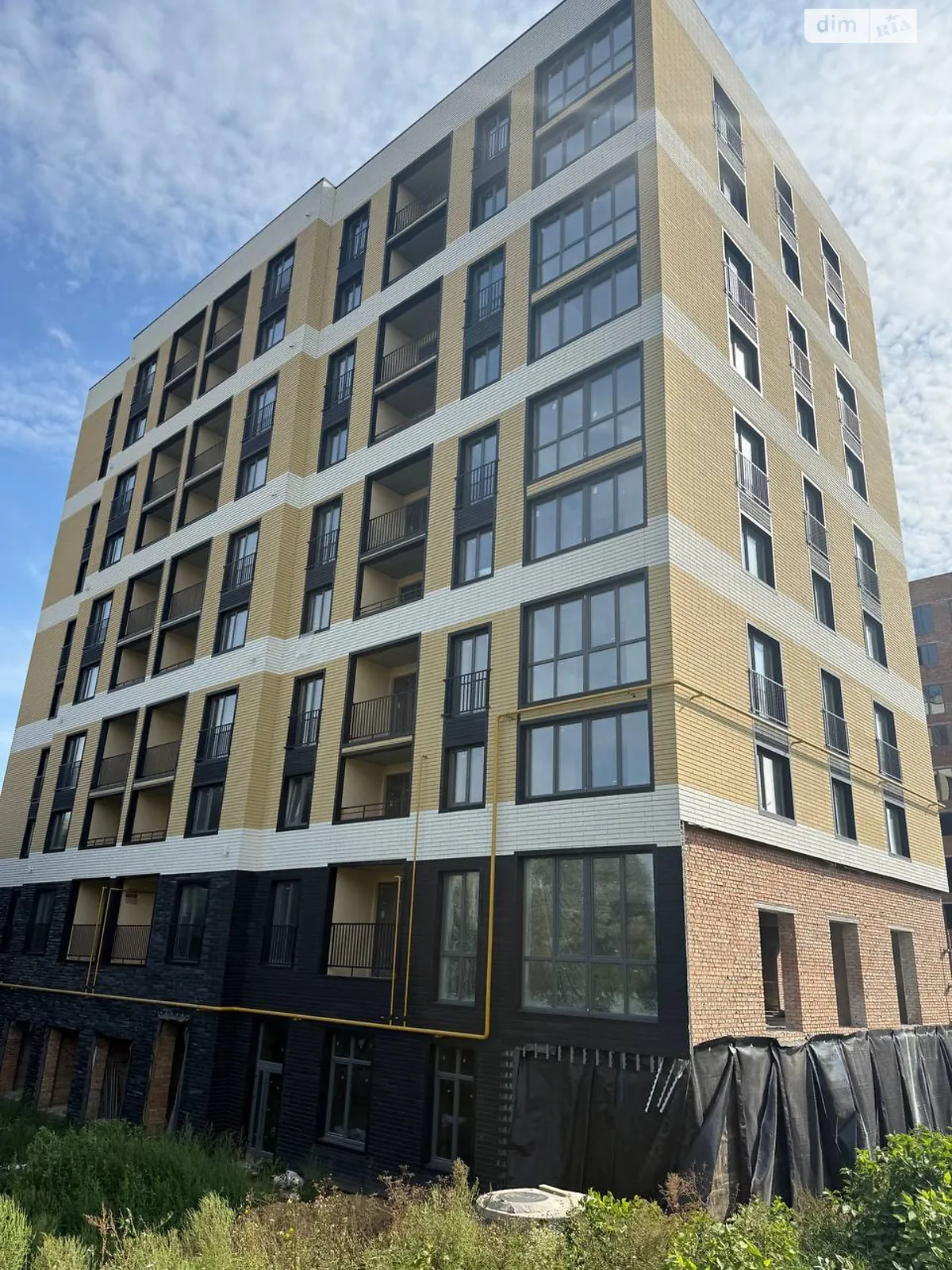 Продается 2-комнатная квартира 59 кв. м в Хмельницком, ул. Озерная, 17 - фото 1