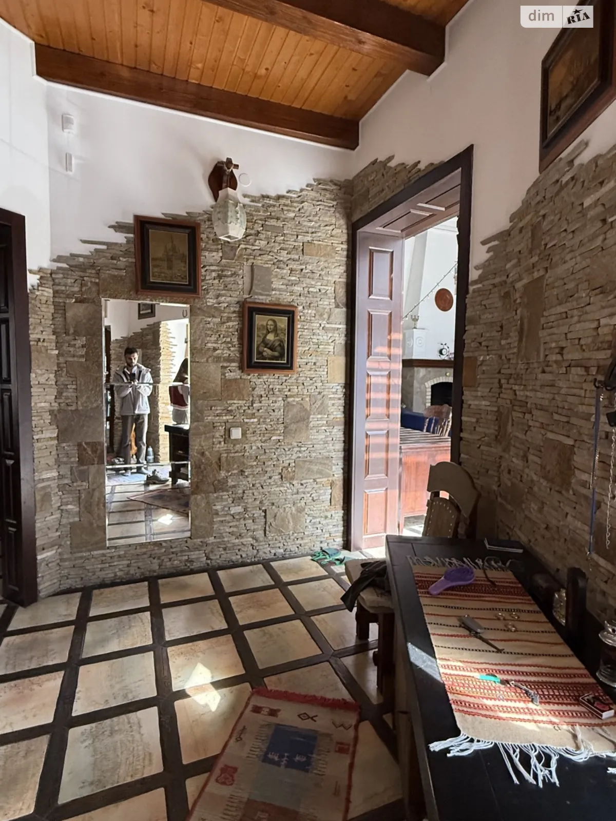 Продается дом на 2 этажа 650 кв. м с террасой, цена: 430000 $ - фото 1