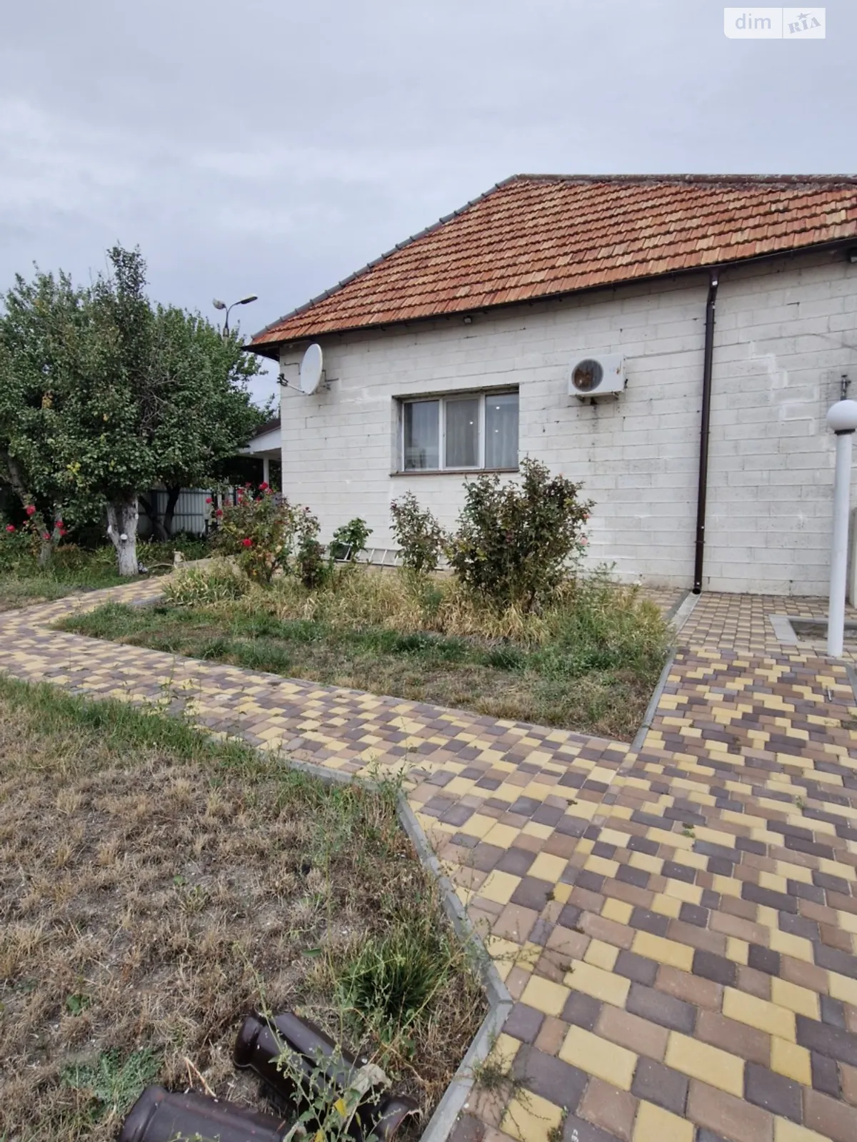 Продается дом на 2 этажа 139.3 кв. м с камином, цена: 85000 $ - фото 1