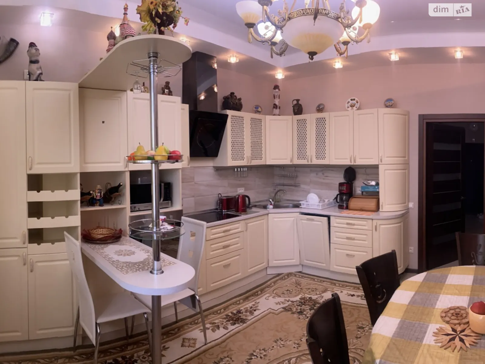 Здається в оренду 2-кімнатна квартира 75 кв. м у Одесі, бул. Французький, 22/2 - фото 1